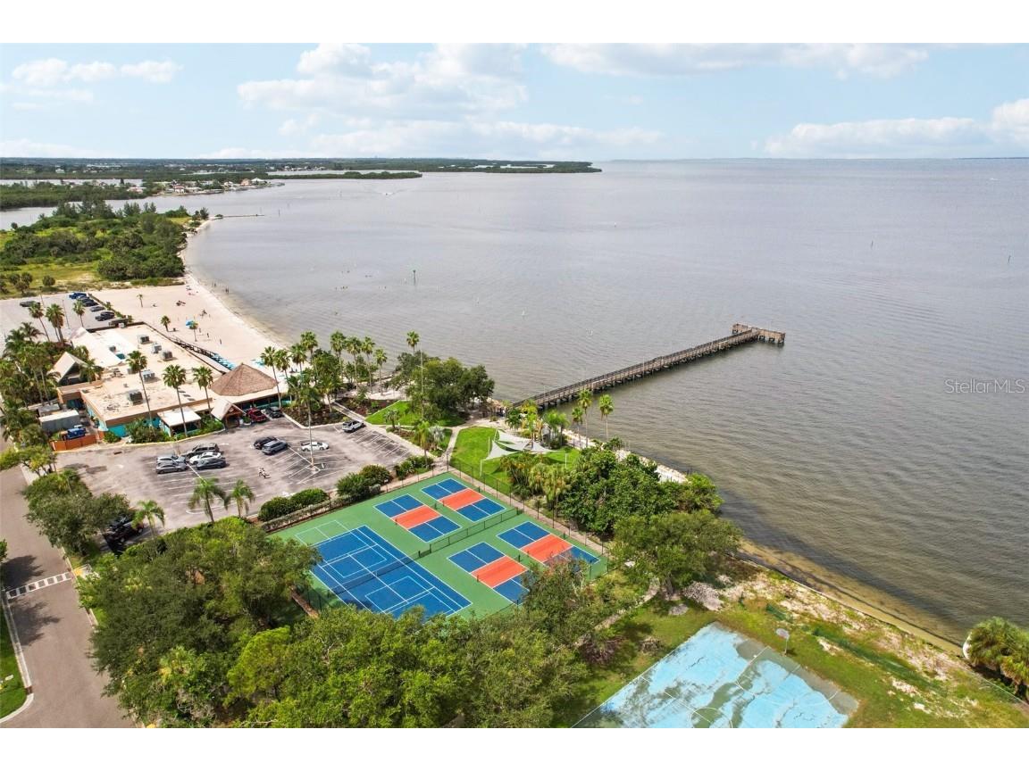 611 Destiny Drive Ruskin FL 33570 TB8411554 image35