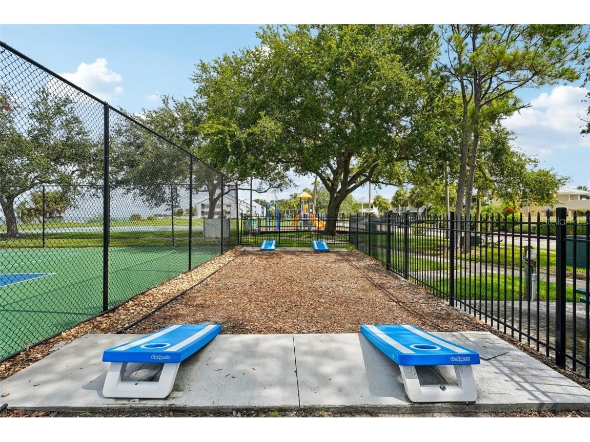 611 Destiny Drive Ruskin FL 33570 TB8411554 image49