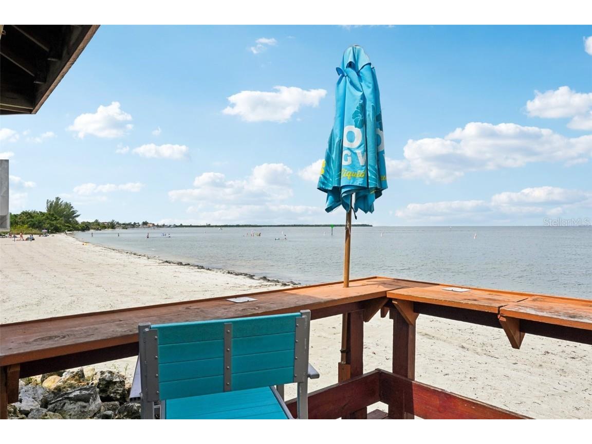 611 Destiny Drive Ruskin FL 33570 TB8411554 image57