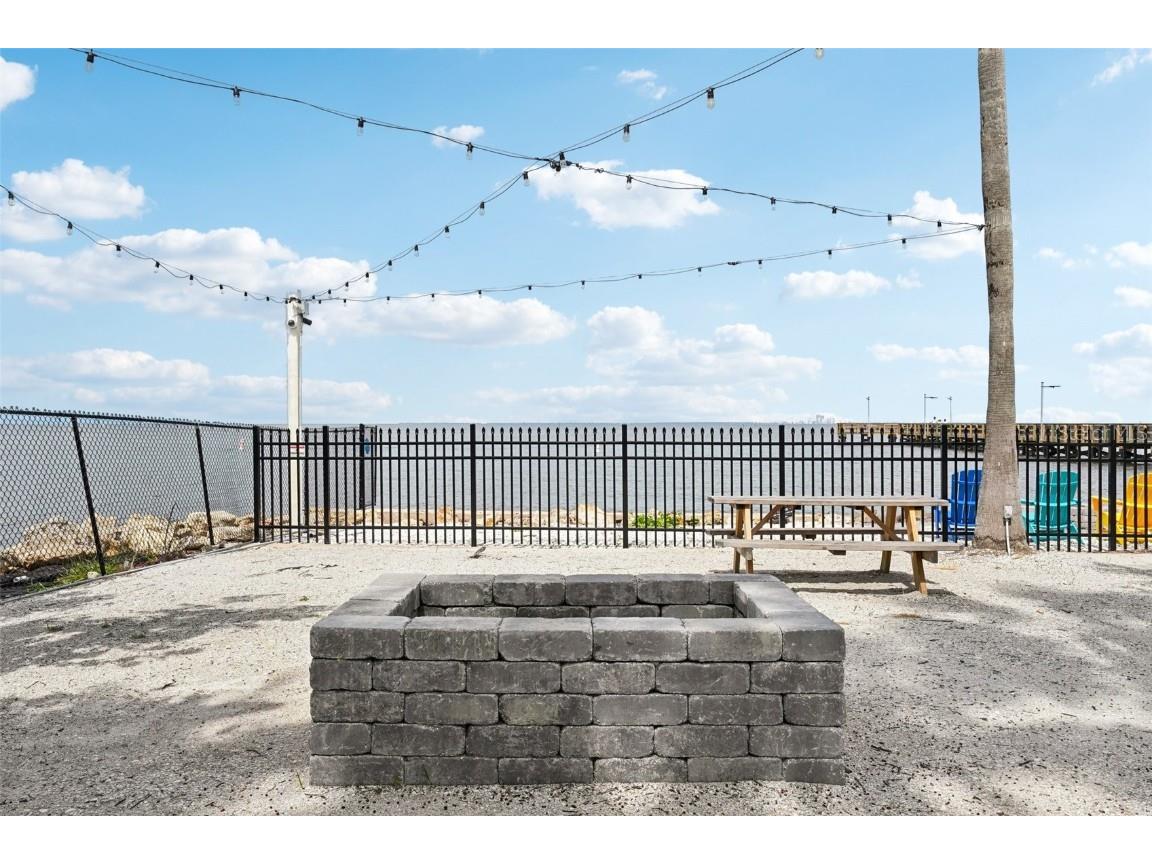 611 Destiny Drive Ruskin FL 33570 TB8411554 image58