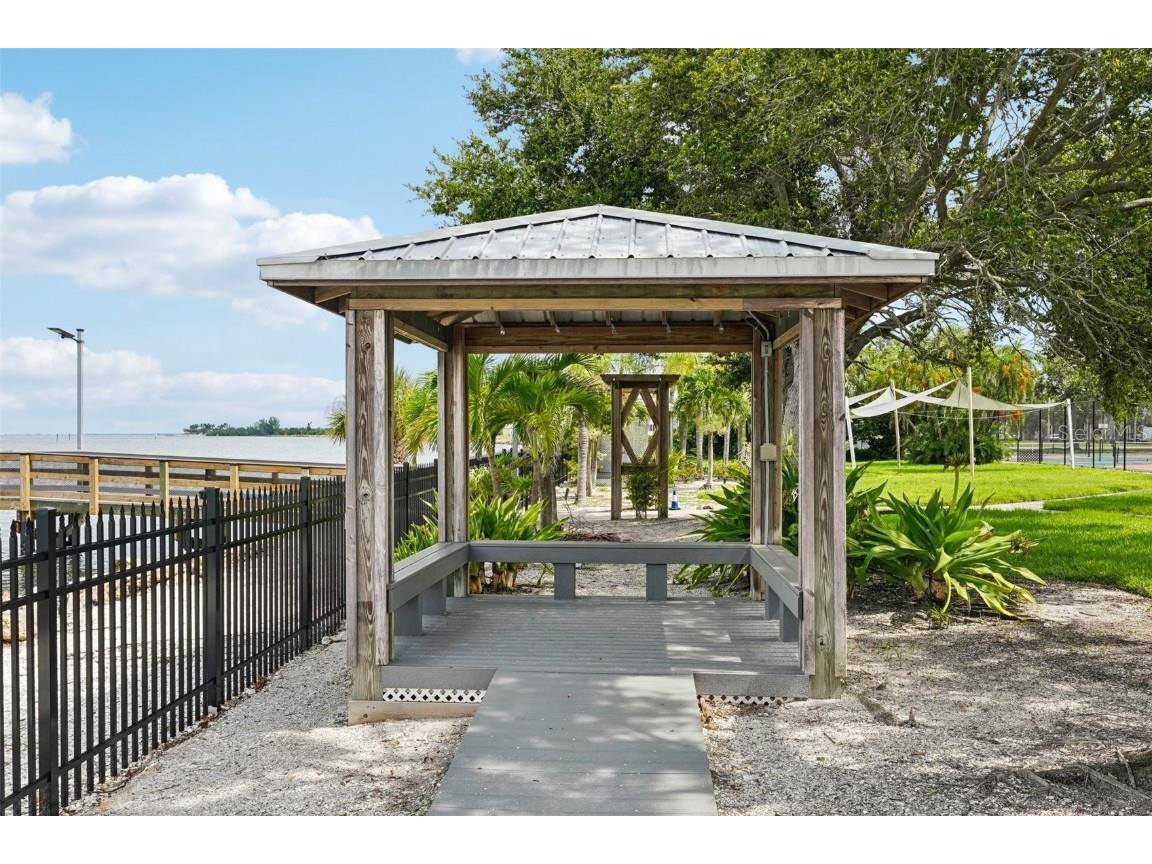 611 Destiny Drive Ruskin FL 33570 TB8411554 image60