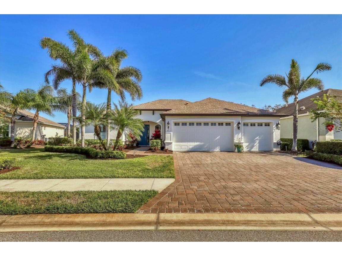 611 Dogwood Run Bradenton FL 34212 A4638849 image1