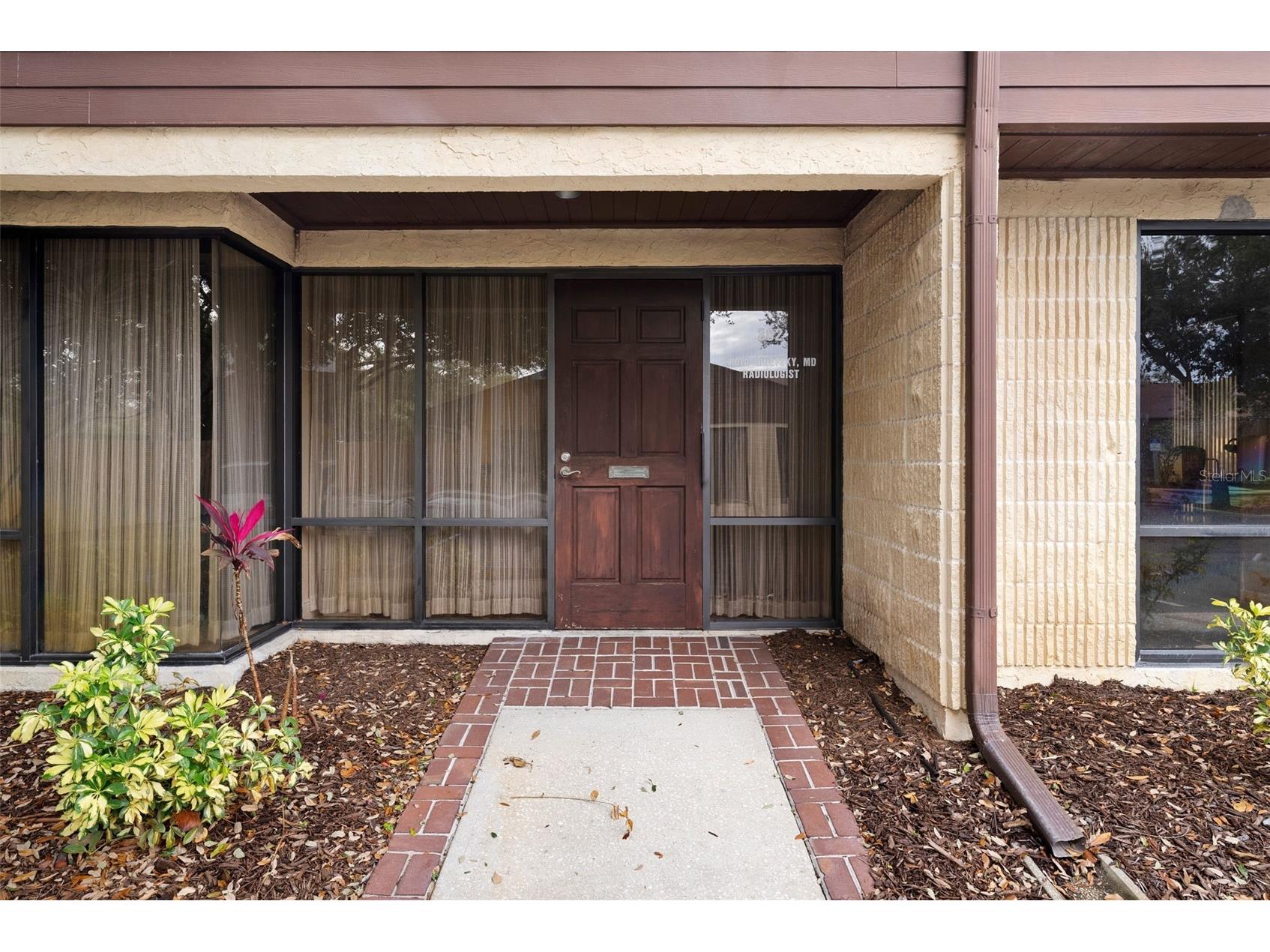 611 Druid Road E #302 Clearwater FL 33756 TB8467635 image1