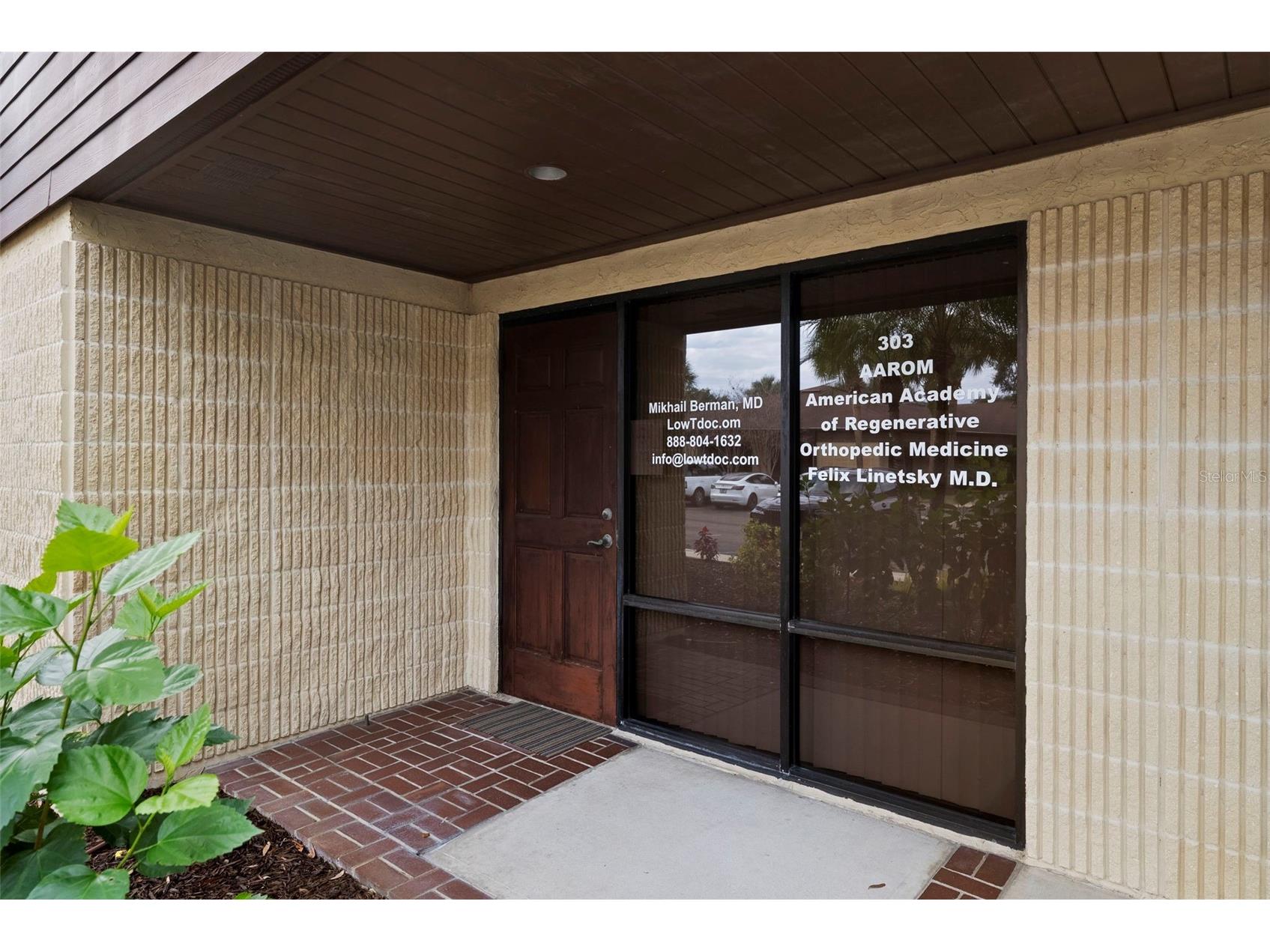 611 Druid Road E #303 Clearwater FL 33756 TB8467700 image2