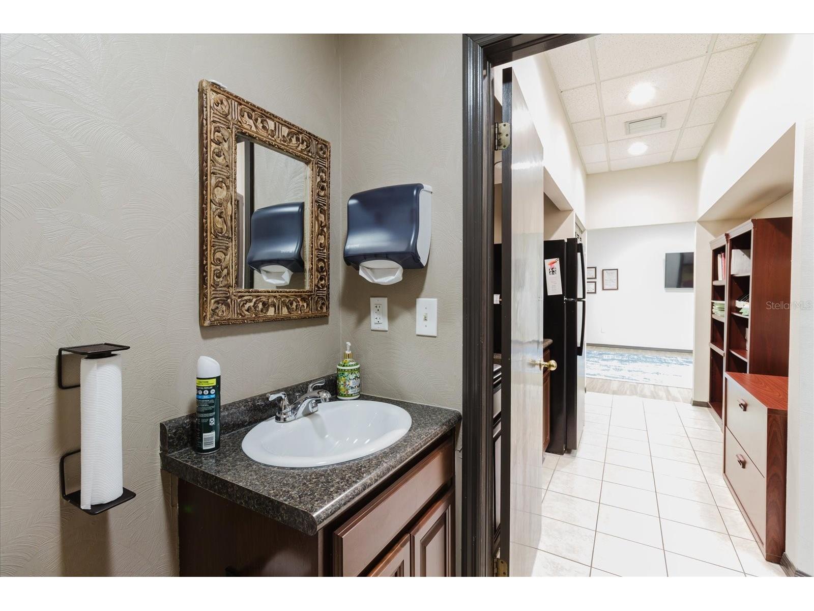 611 Druid Road E #707 & 708 Clearwater FL 33756 TB8474508 image39
