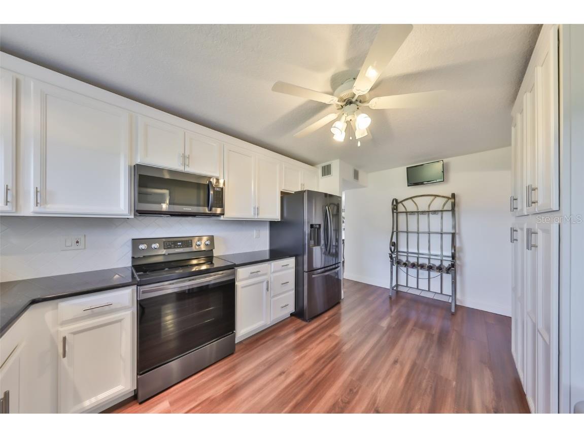 611 Fox Hills Drive Sun City Center FL 33573 TB8444989 image16