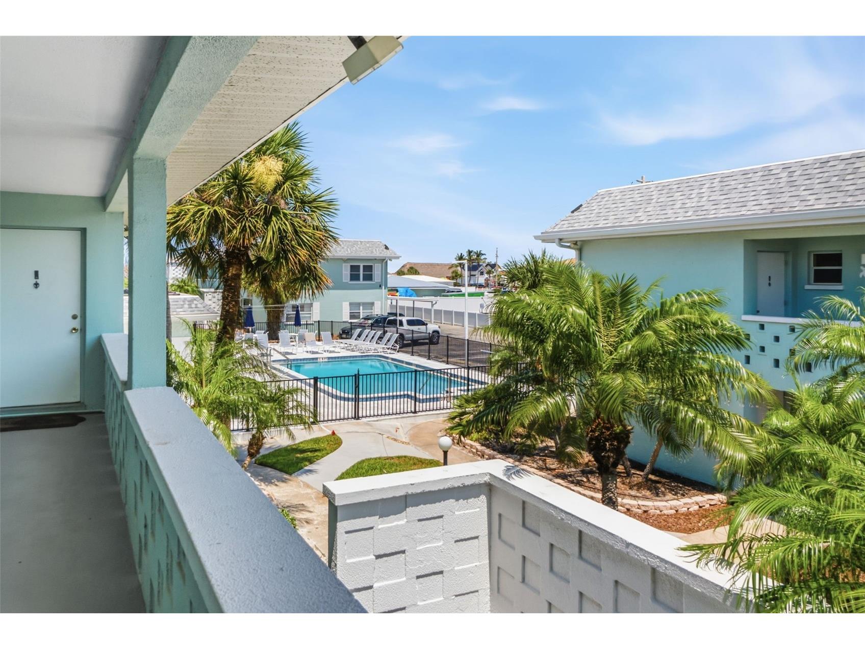 611 Gulf Drive N #C27 Bradenton Beach FL 34217 - ANNA MARIA SOUND A4698742 image2