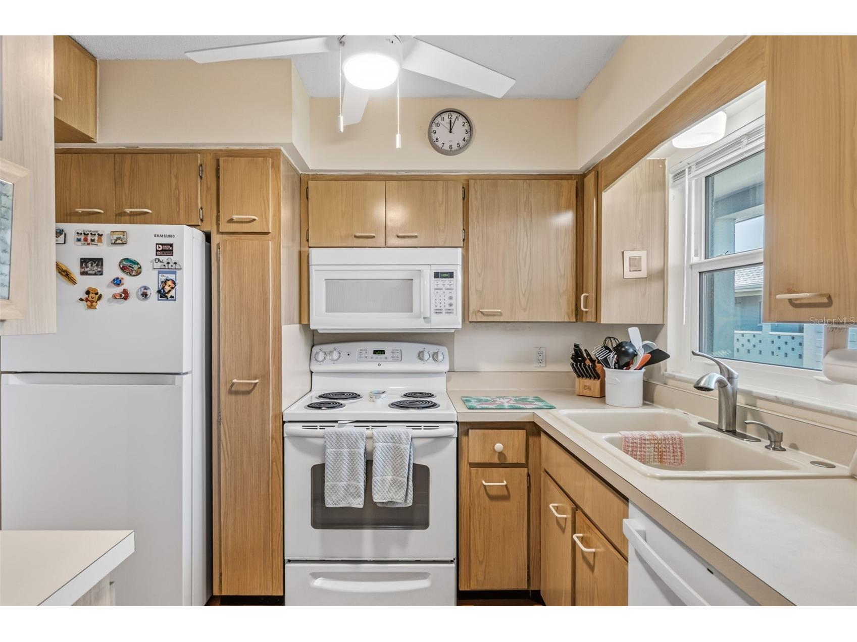 611 Gulf Drive N #C27 Bradenton Beach FL 34217 - ANNA MARIA SOUND A4698742 image21