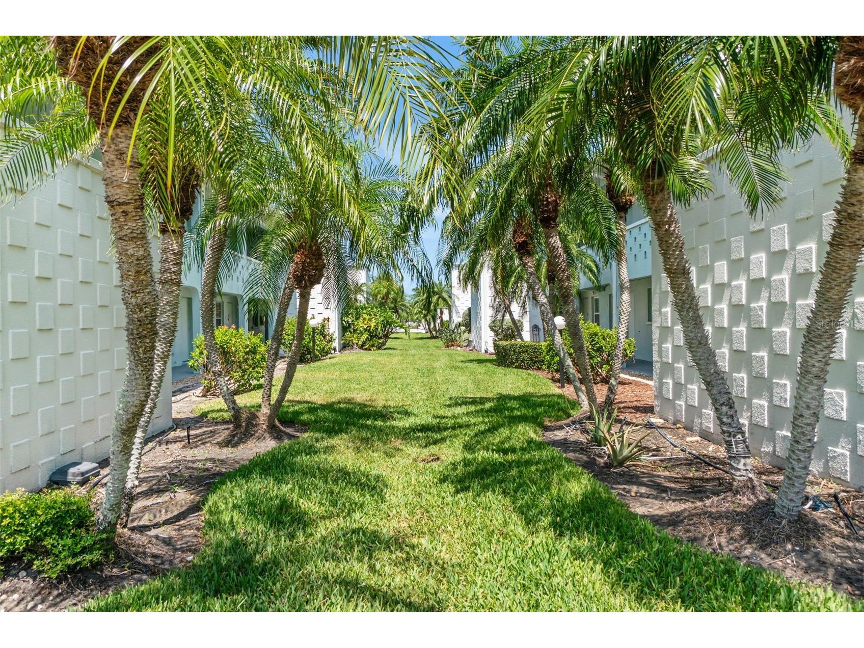 611 Gulf Drive N #C27 Bradenton Beach FL 34217 - ANNA MARIA SOUND A4698742 image39