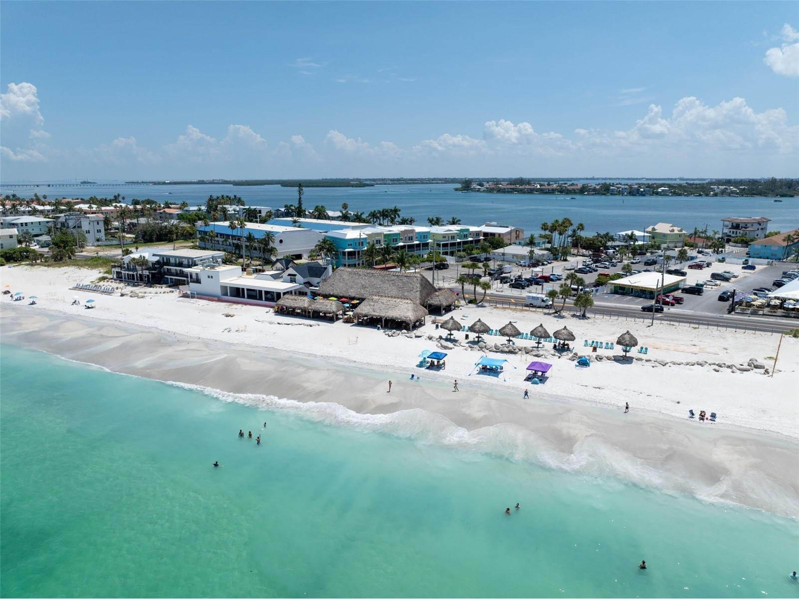 611 Gulf Drive N #C27 Bradenton Beach FL 34217 - ANNA MARIA SOUND A4698742 image4