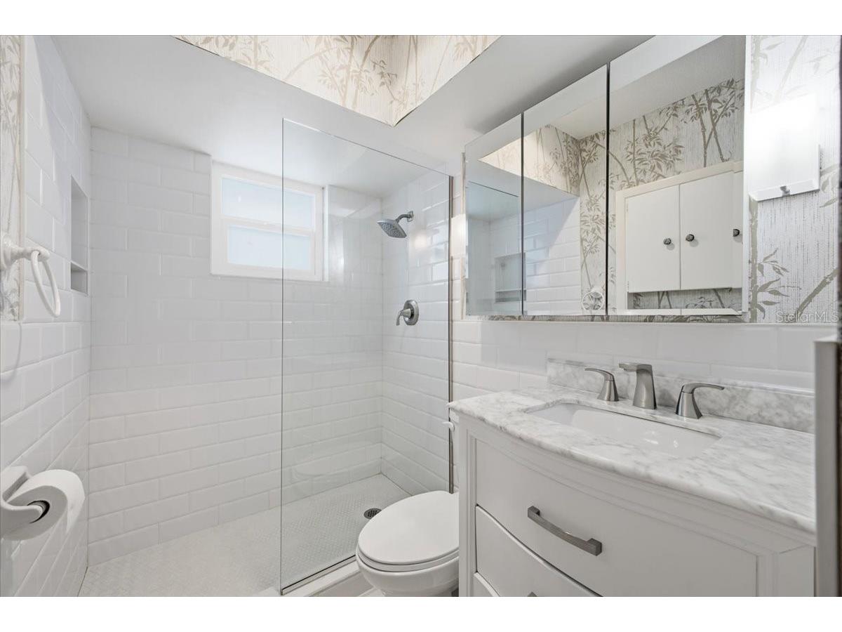 611 Gulf Drive N #C29 Bradenton Beach FL 34217 - ANNA MARIA SOUND A4692924 image22