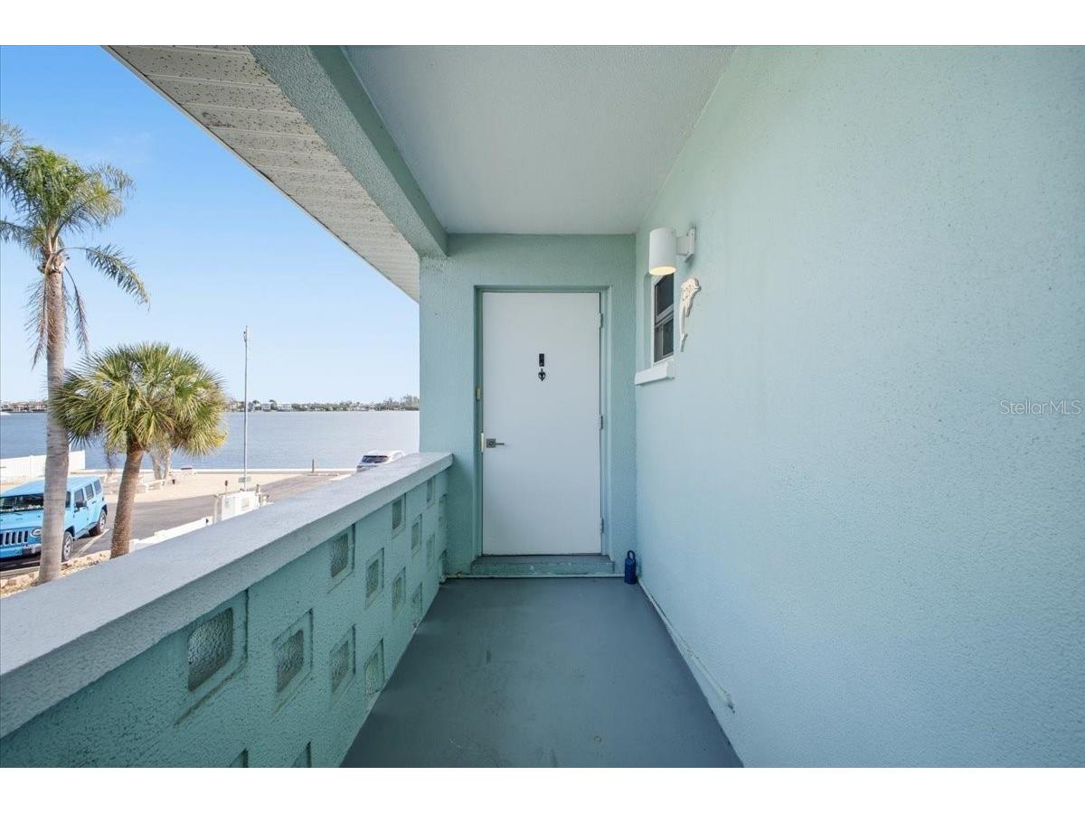 611 Gulf Drive N #C29 Bradenton Beach FL 34217 - ANNA MARIA SOUND A4692924 image4
