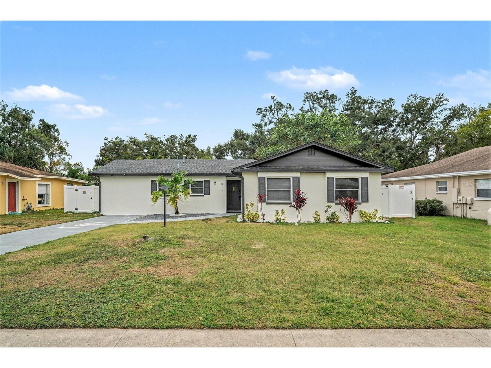 611 Huntington Street Brandon FL 33511 TB8457255 image1