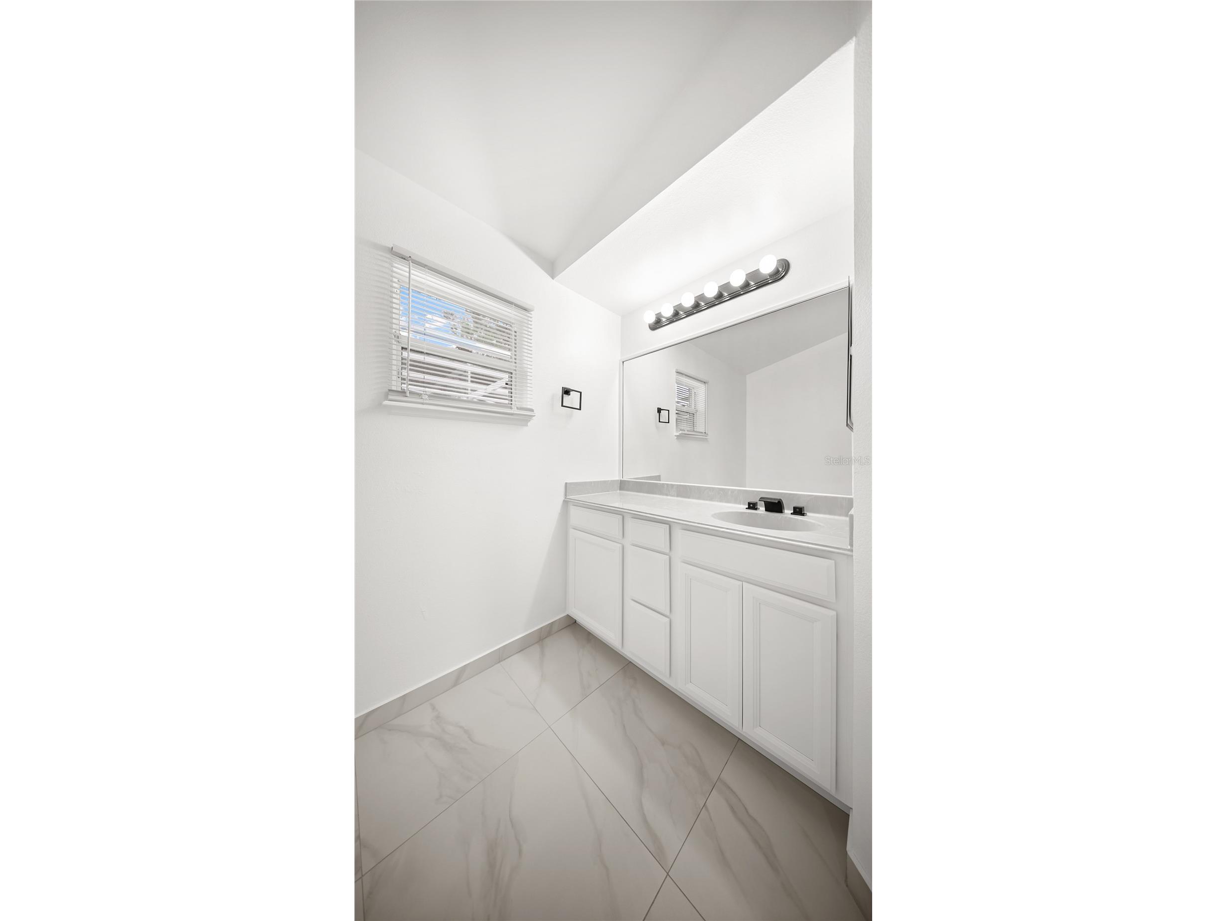 611 Jura Lane Kissimmee FL 34759 A4696153 image17