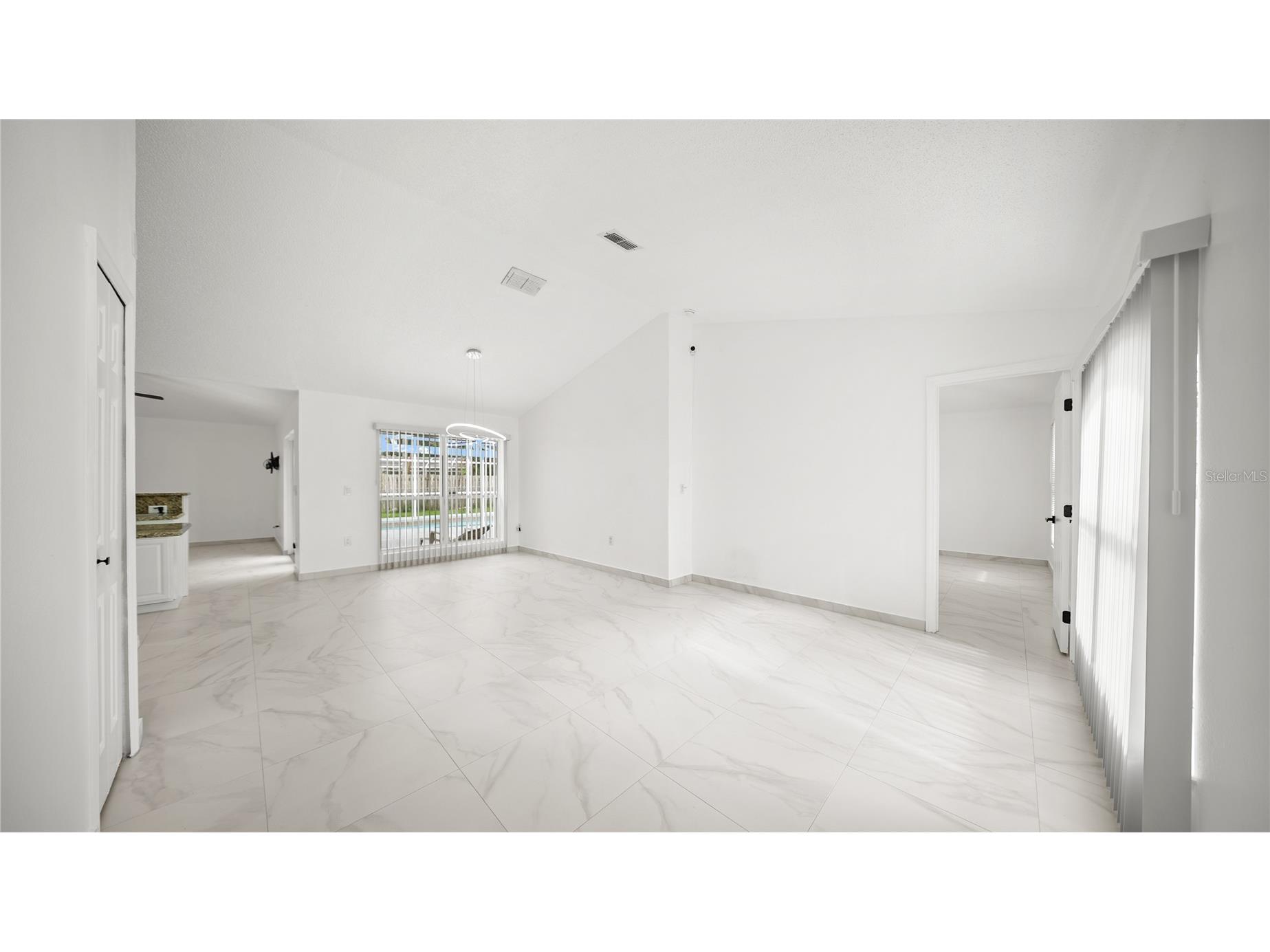611 Jura Lane Kissimmee FL 34759 A4696153 image5