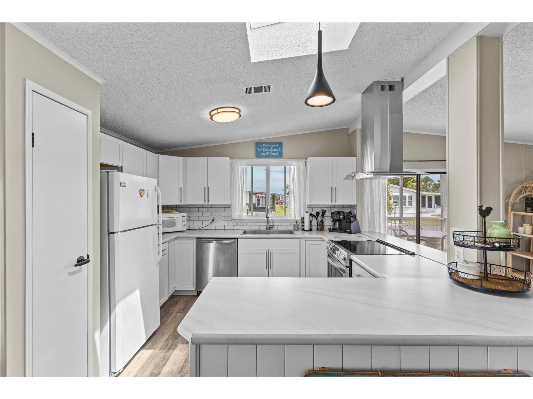 611 La Jolla Circle North Port FL 34287 N6143558 image4