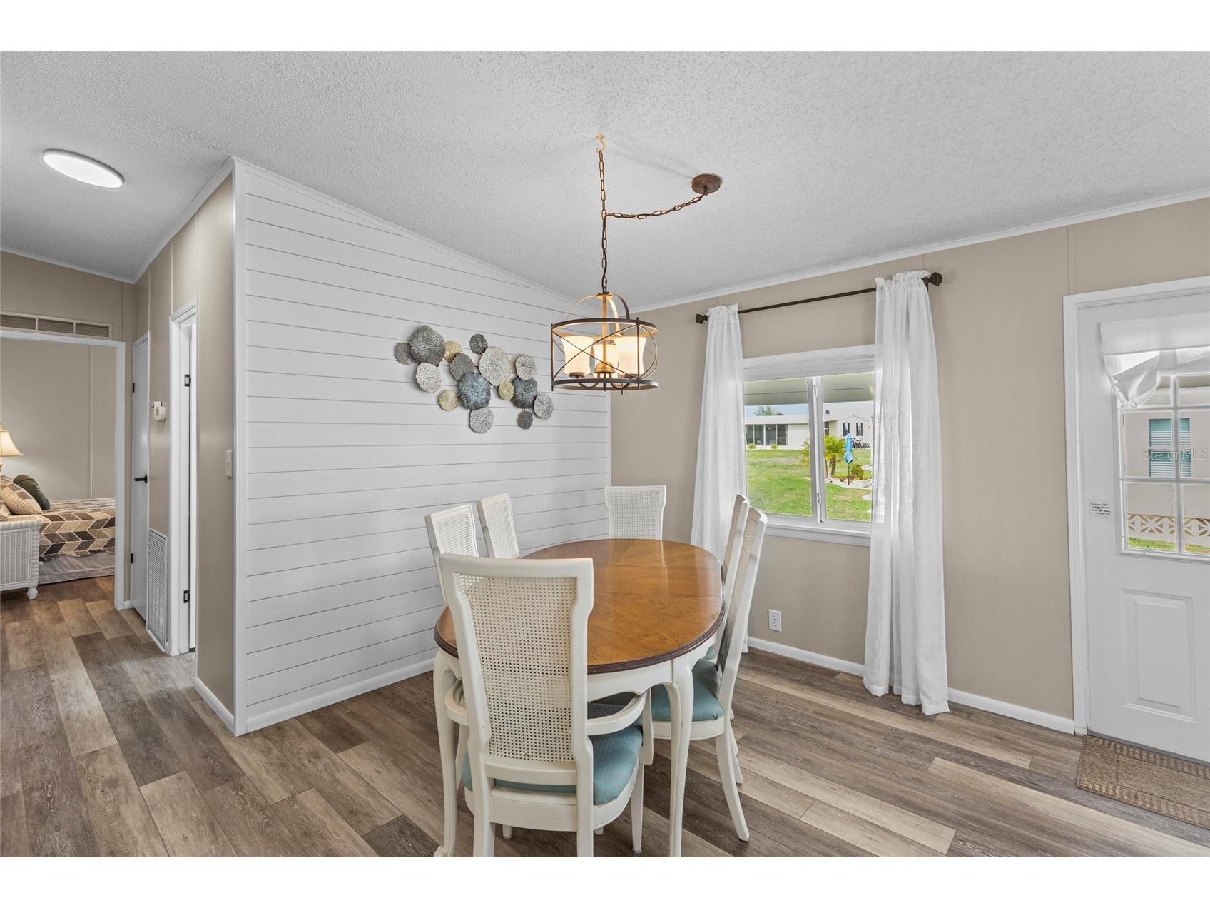611 La Jolla Circle North Port FL 34287 N6143558 image9