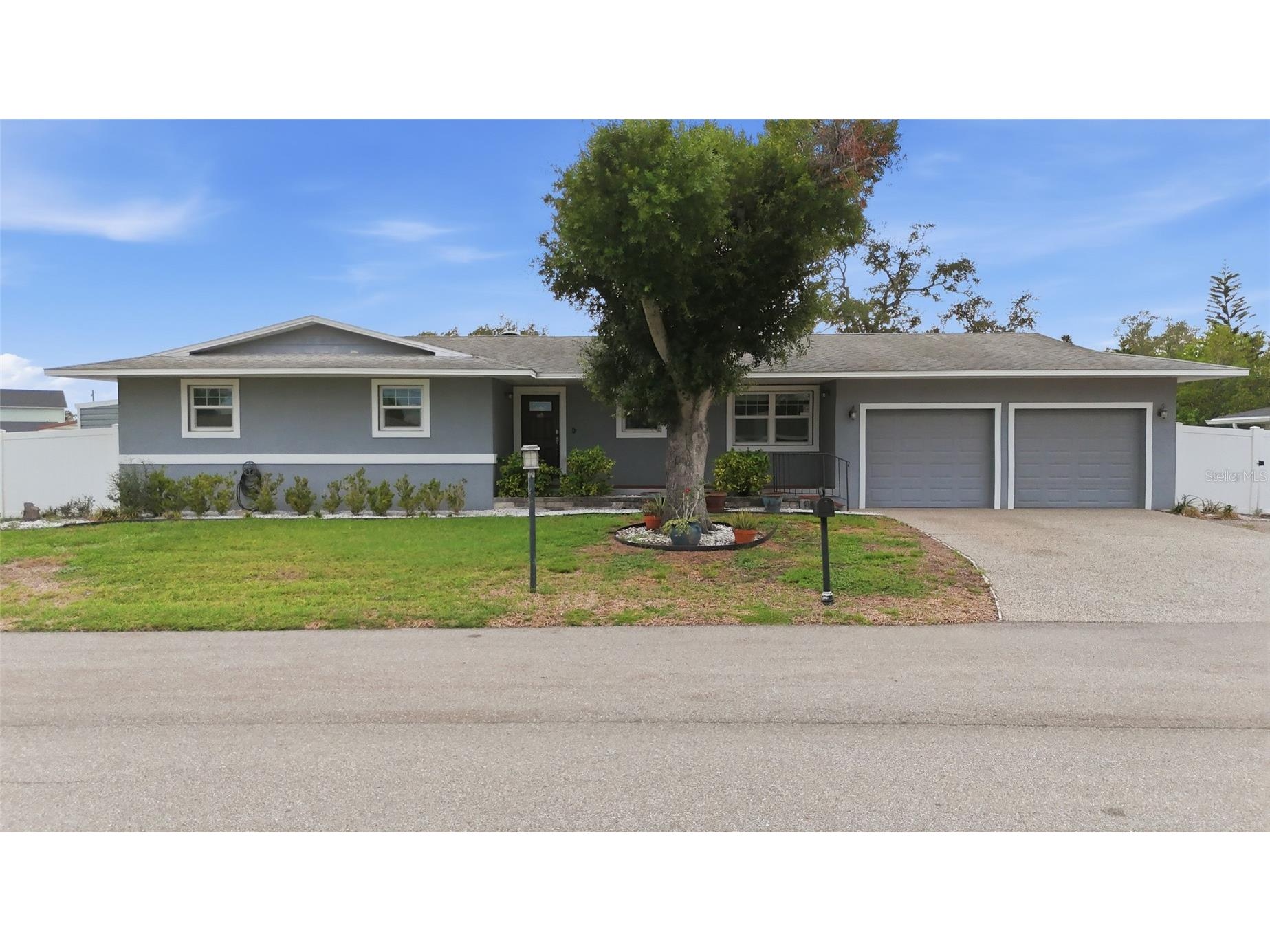 611 Leona Avenue Ellenton FL 34222 TB8526890 image1