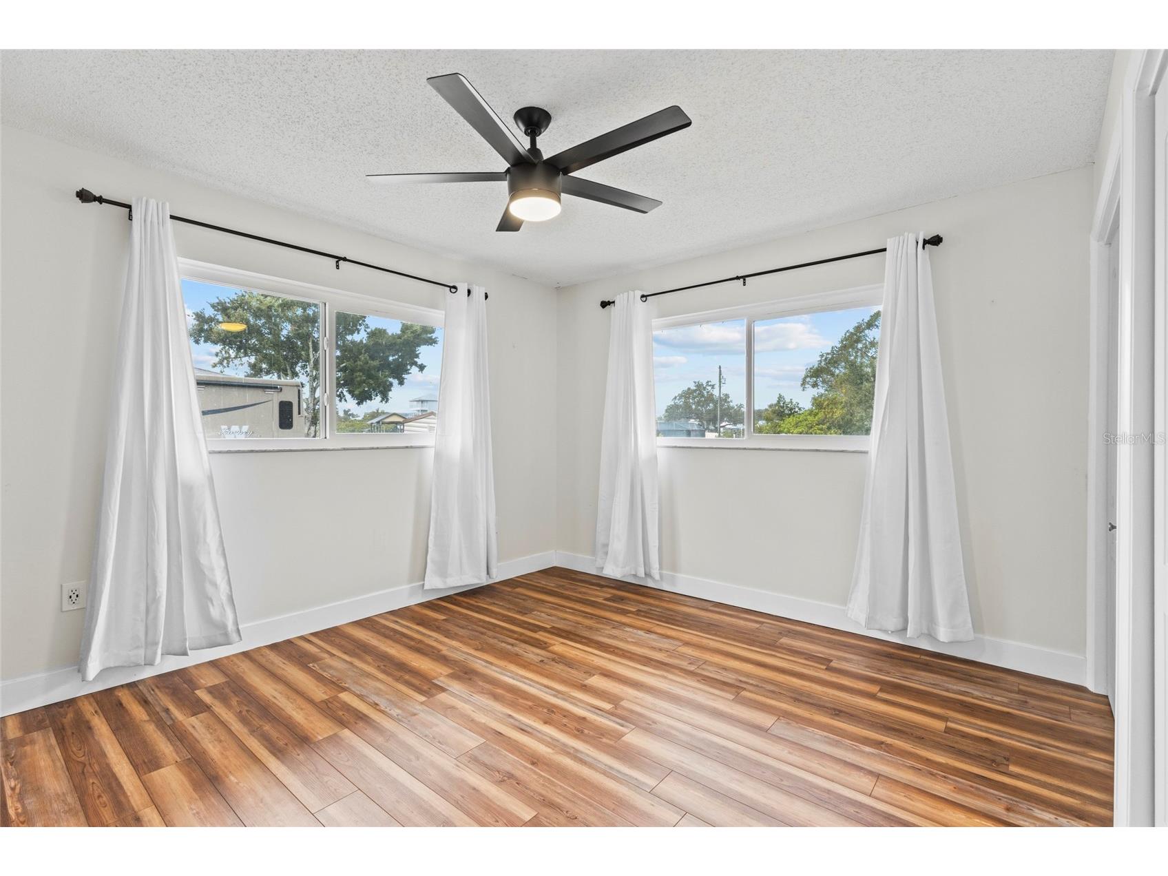 611 Leona Avenue Ellenton FL 34222 TB8526890 image10