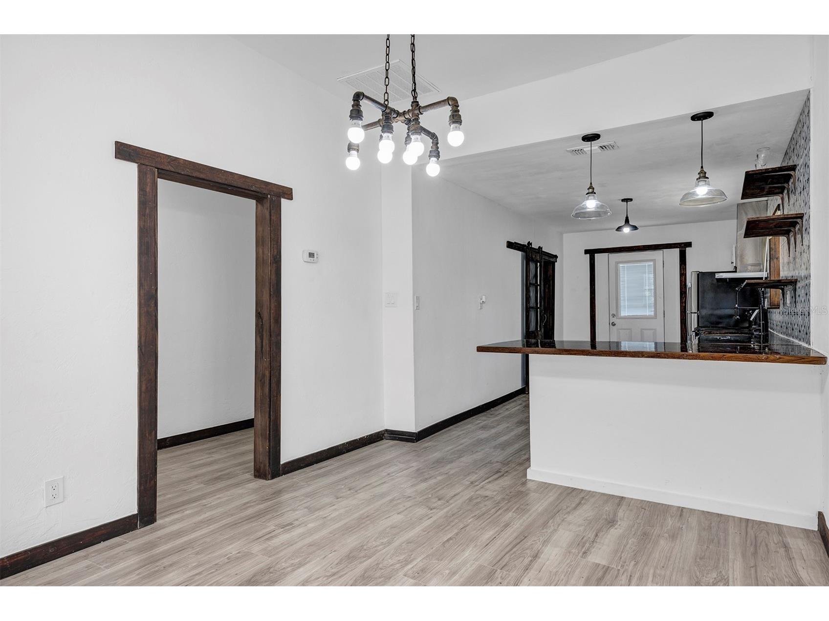 611 Marion Street Daytona Beach FL 32114 O6415687 image14