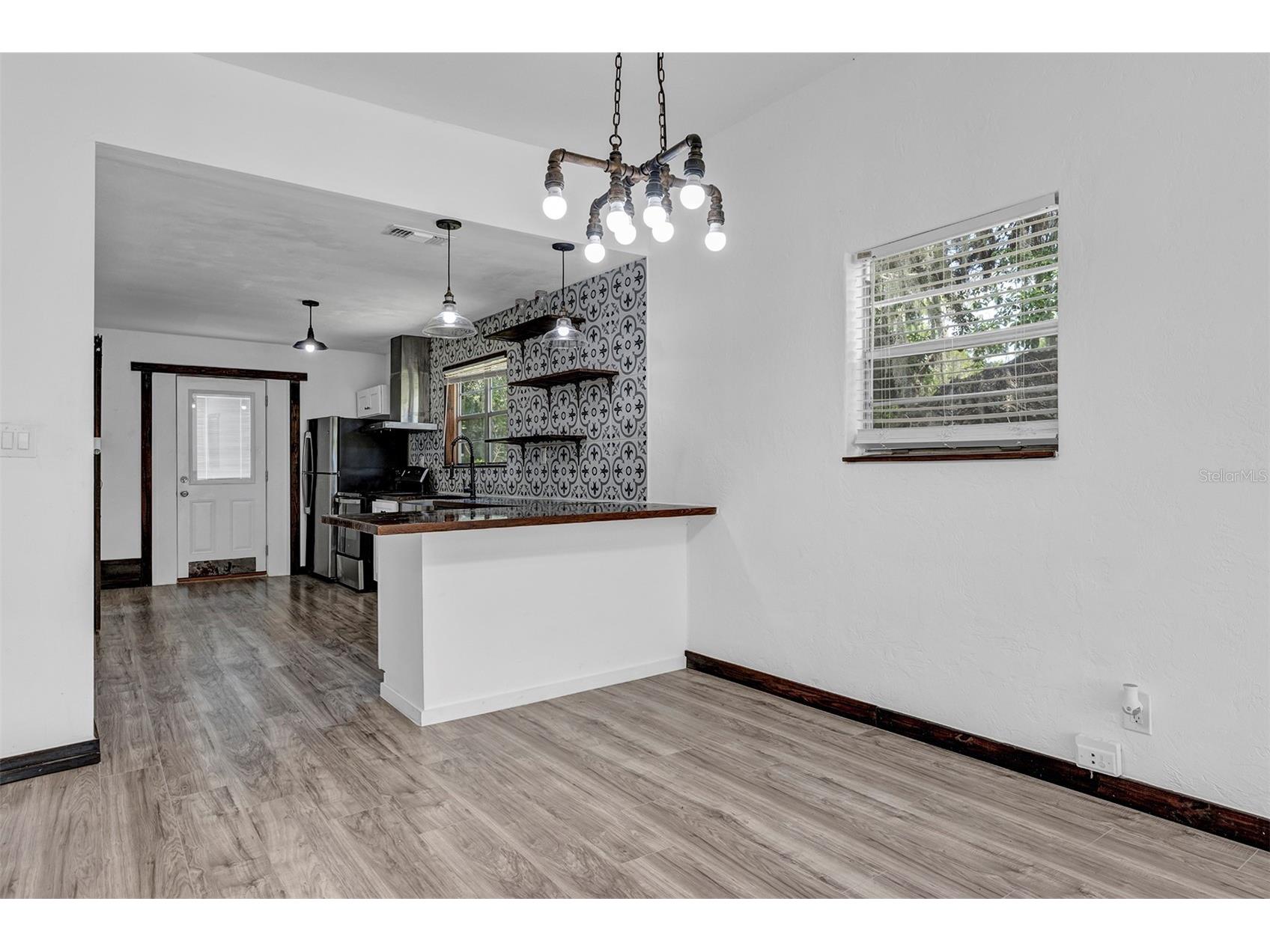 611 Marion Street Daytona Beach FL 32114 O6415687 image15