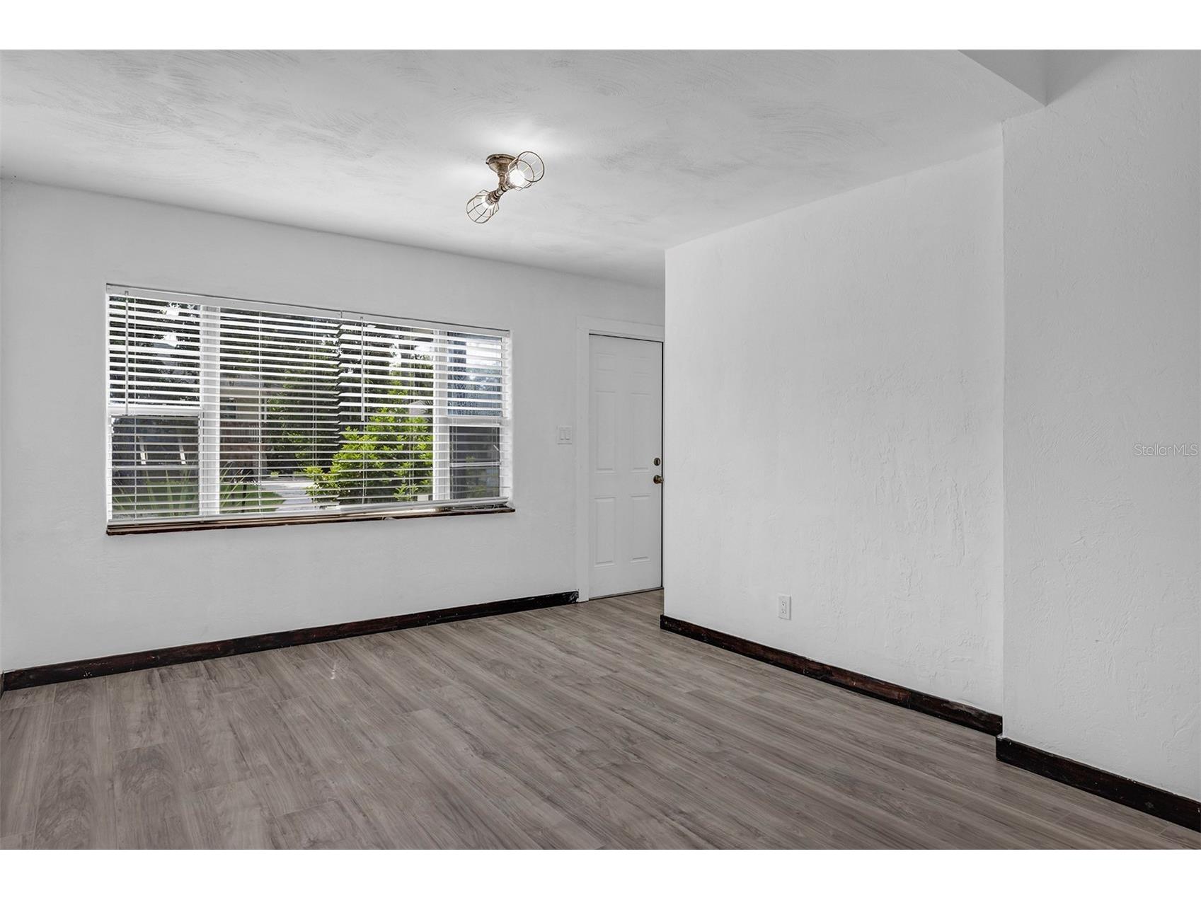 611 Marion Street Daytona Beach FL 32114 O6415687 image17