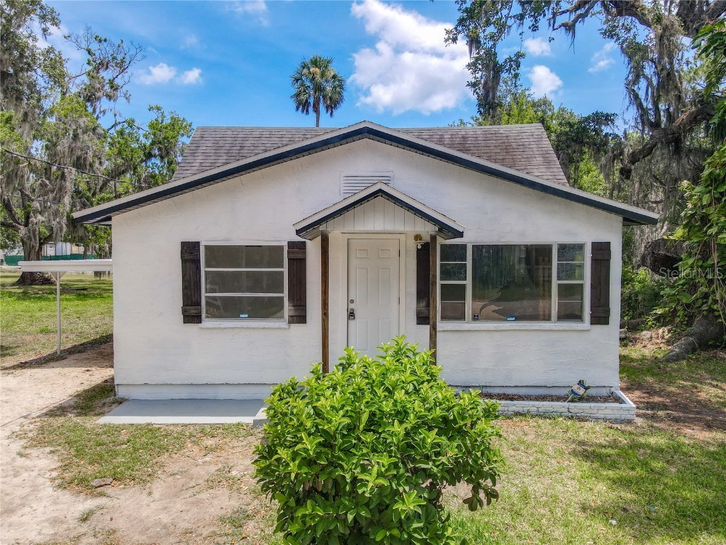 611 Marion Street Daytona Beach FL 32114 V4943323 image1