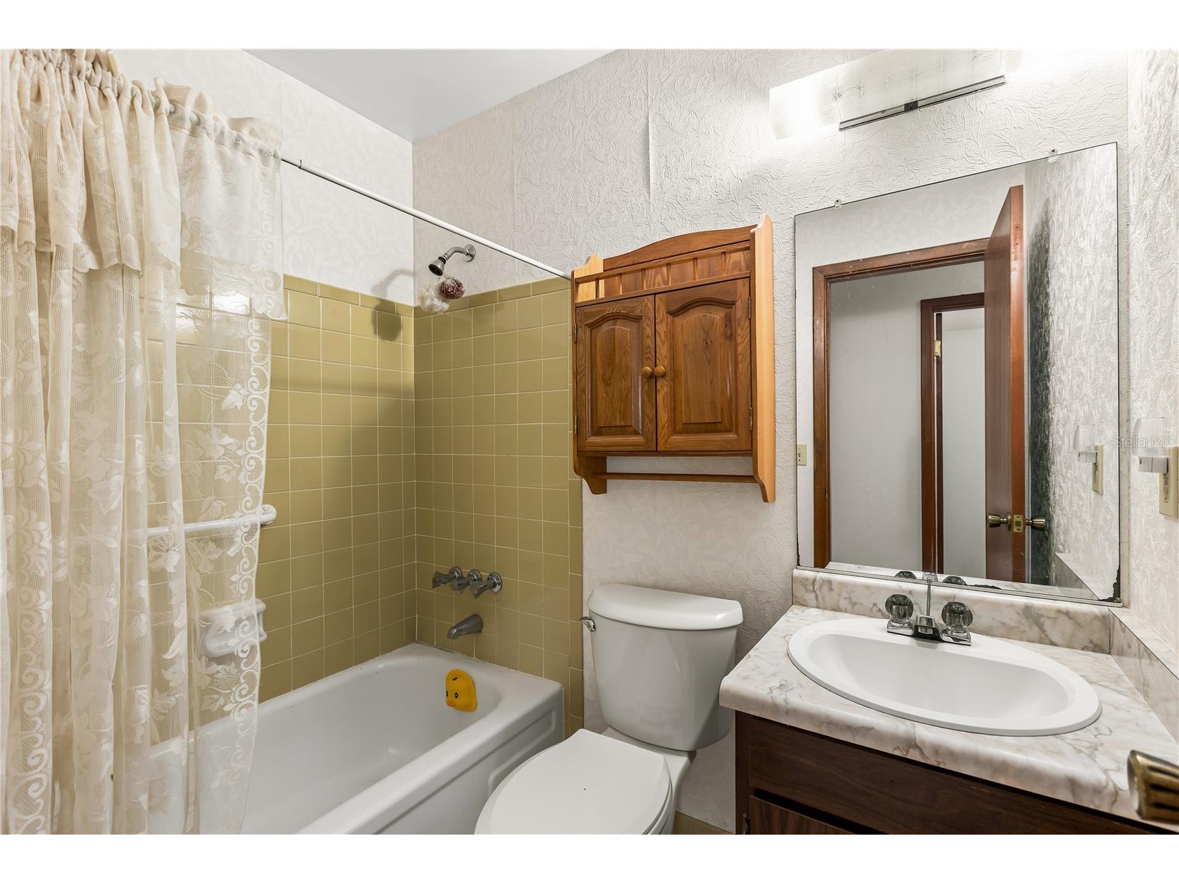 611 N Forrest Avenue Kissimmee FL 34741 O6424863 image16