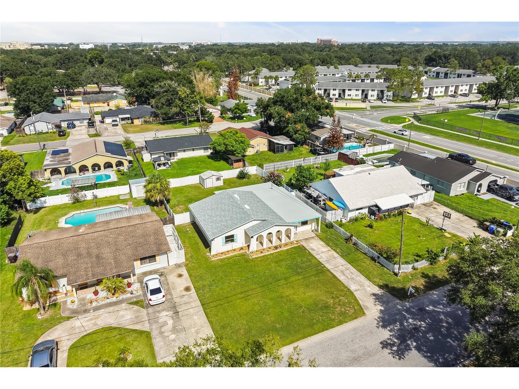 611 N Forrest Avenue Kissimmee FL 34741 O6424863 image32