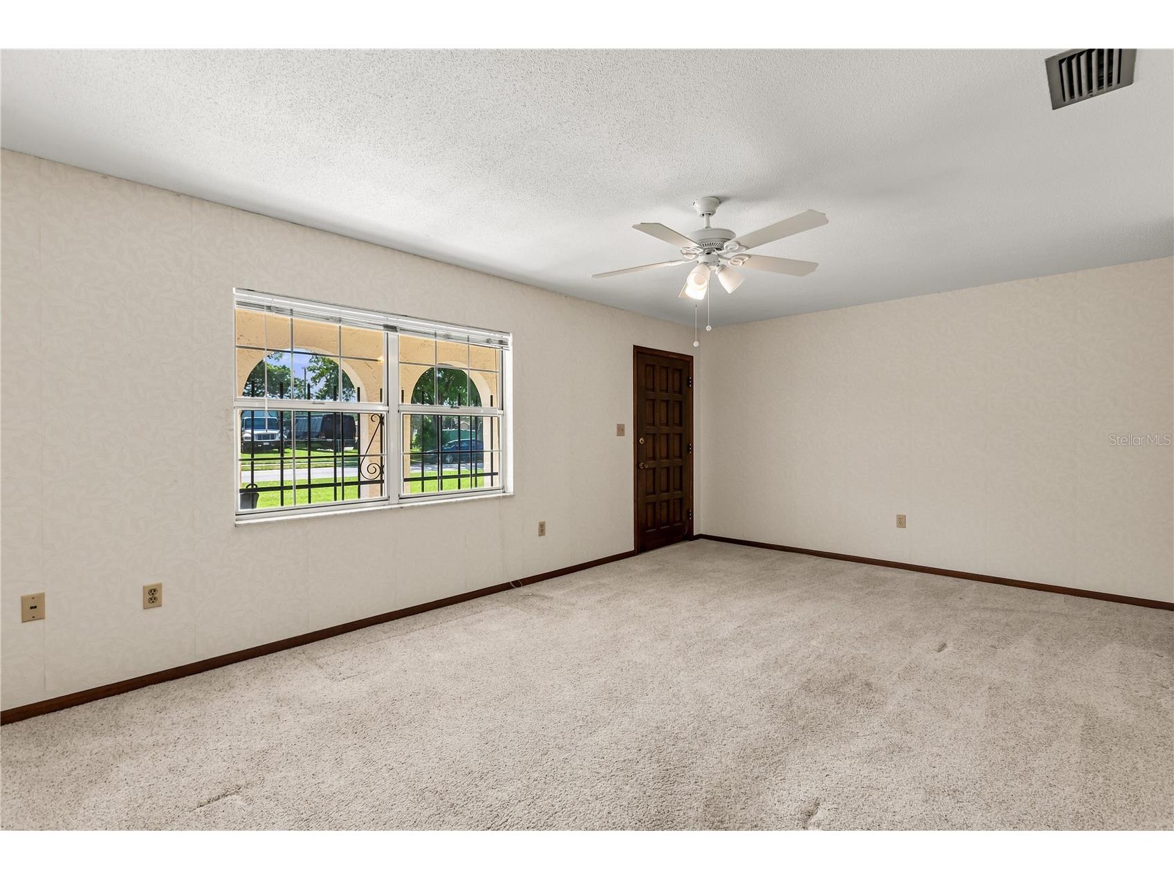 611 N Forrest Avenue Kissimmee FL 34741 O6424863 image4
