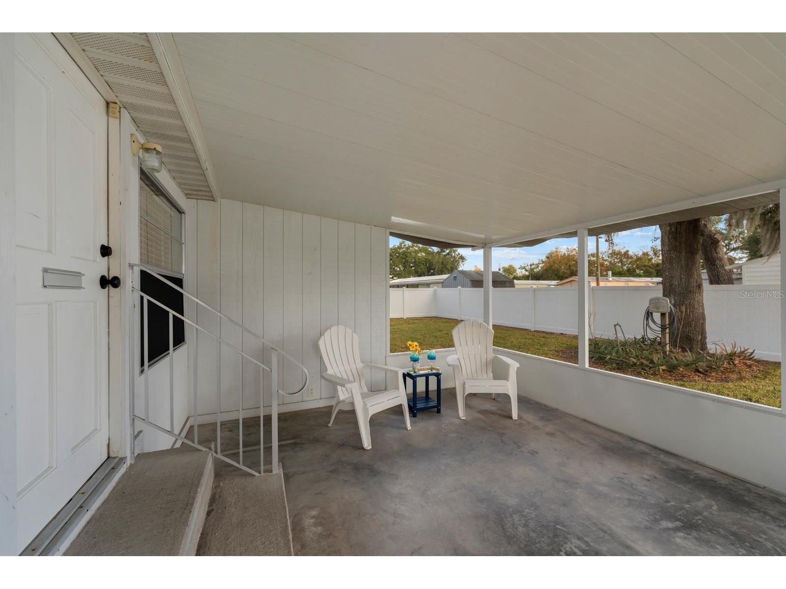 611 N Wiggins Road Plant City FL 33566 TB8456328 image10