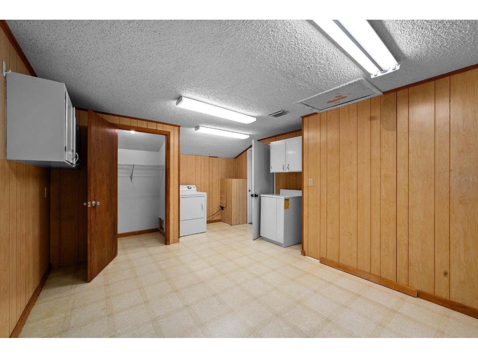 611 N Wiggins Road Plant City FL 33566 TB8456328 image20