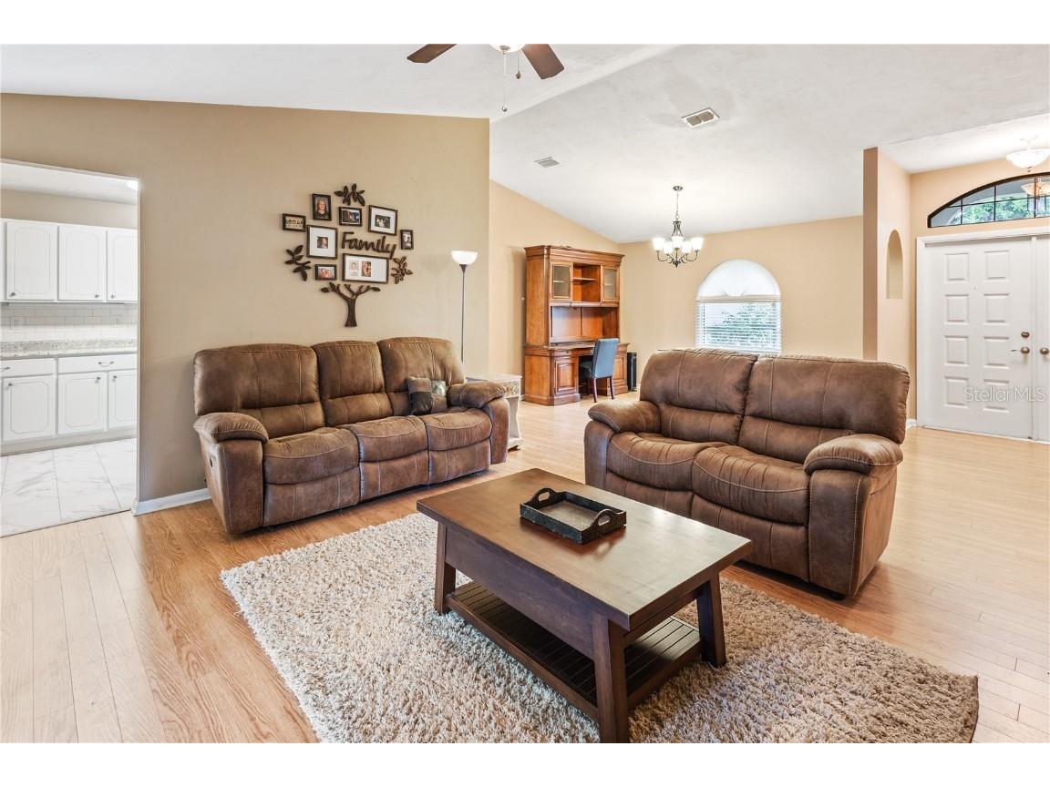 611 NE 10th Boulevard Williston FL 32696 OM707035 image10