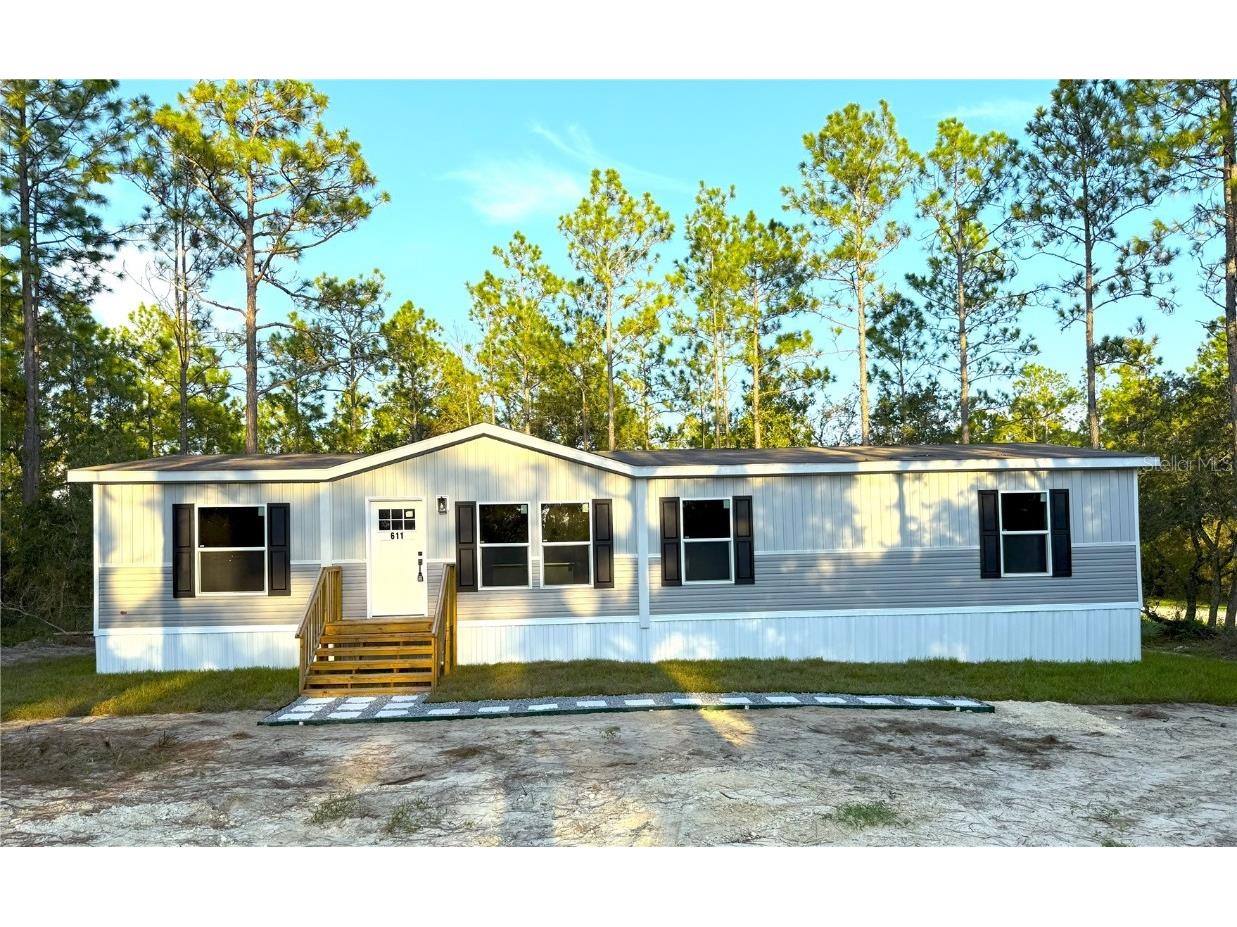 611 NE 130 Avenue NE Williston FL 32696 A4643988 image1