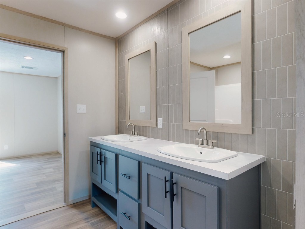 611 NE 130 Avenue NE Williston FL 32696 A4643988 image47