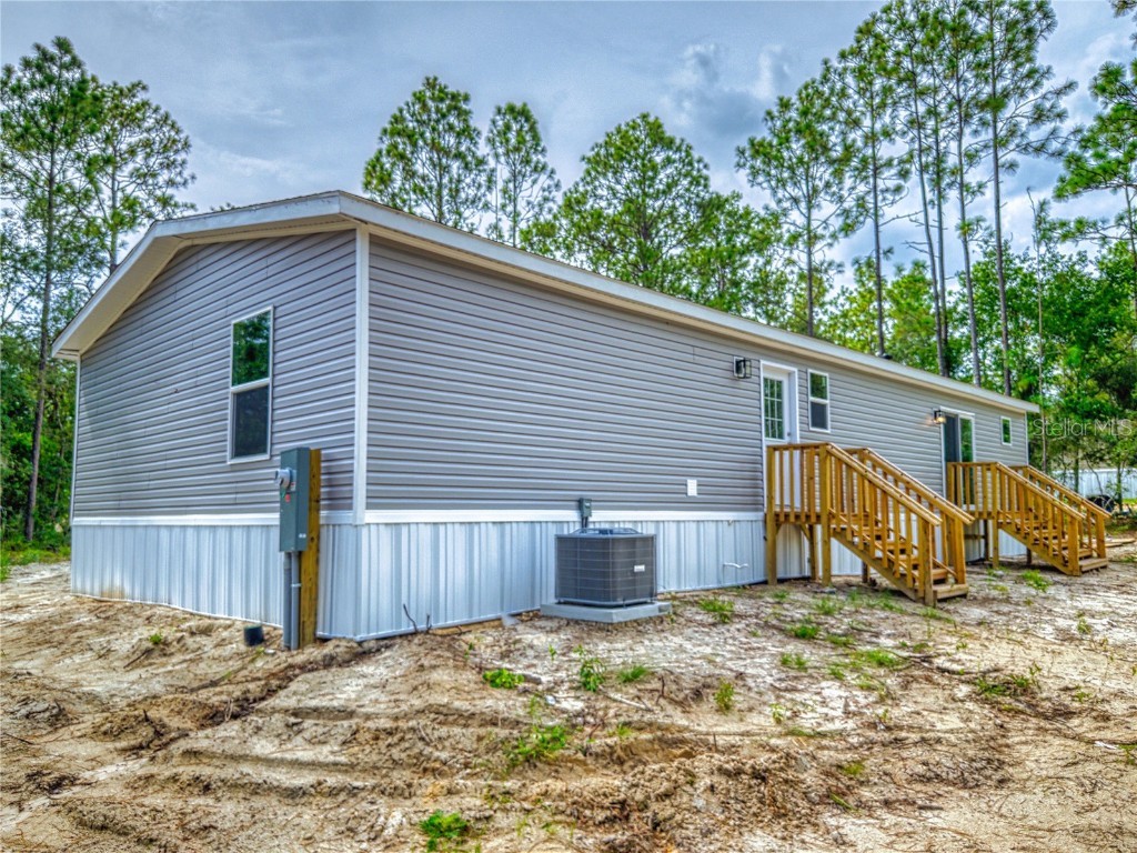 611 NE 130 Avenue NE Williston FL 32696 A4643988 image55