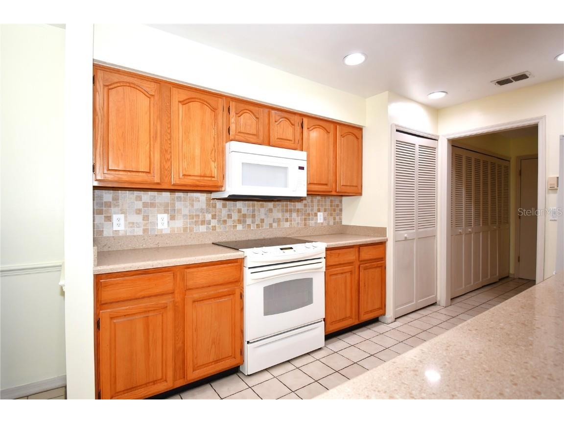 611 Old Eustis Road Mount Dora FL 32757 - LAKE GERTRUDE P4936416 image18