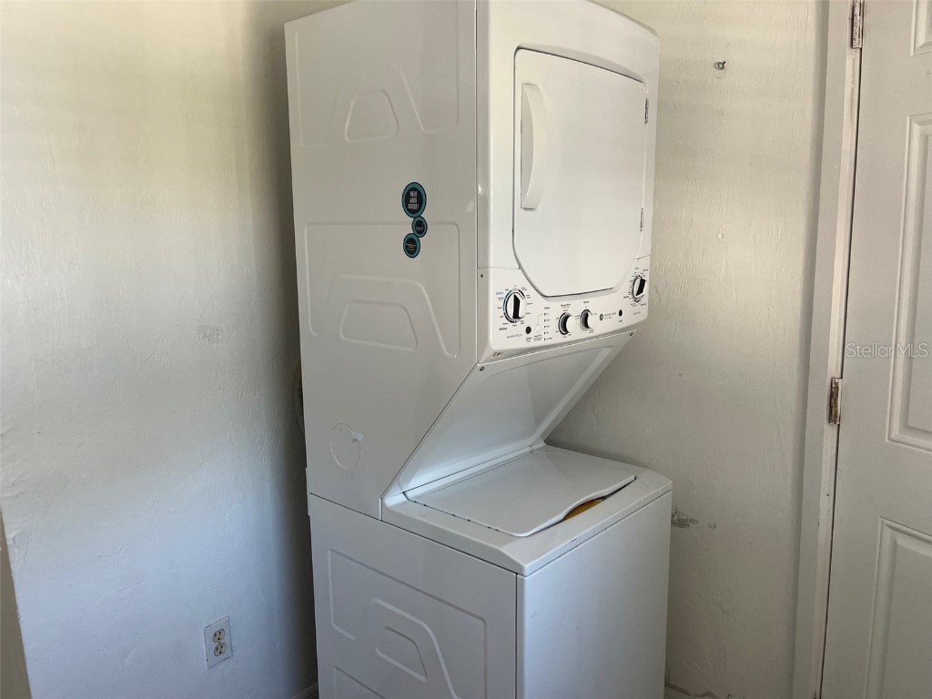 611 Ora Street #4 Daytona Beach FL 32118 NS1086476 image4