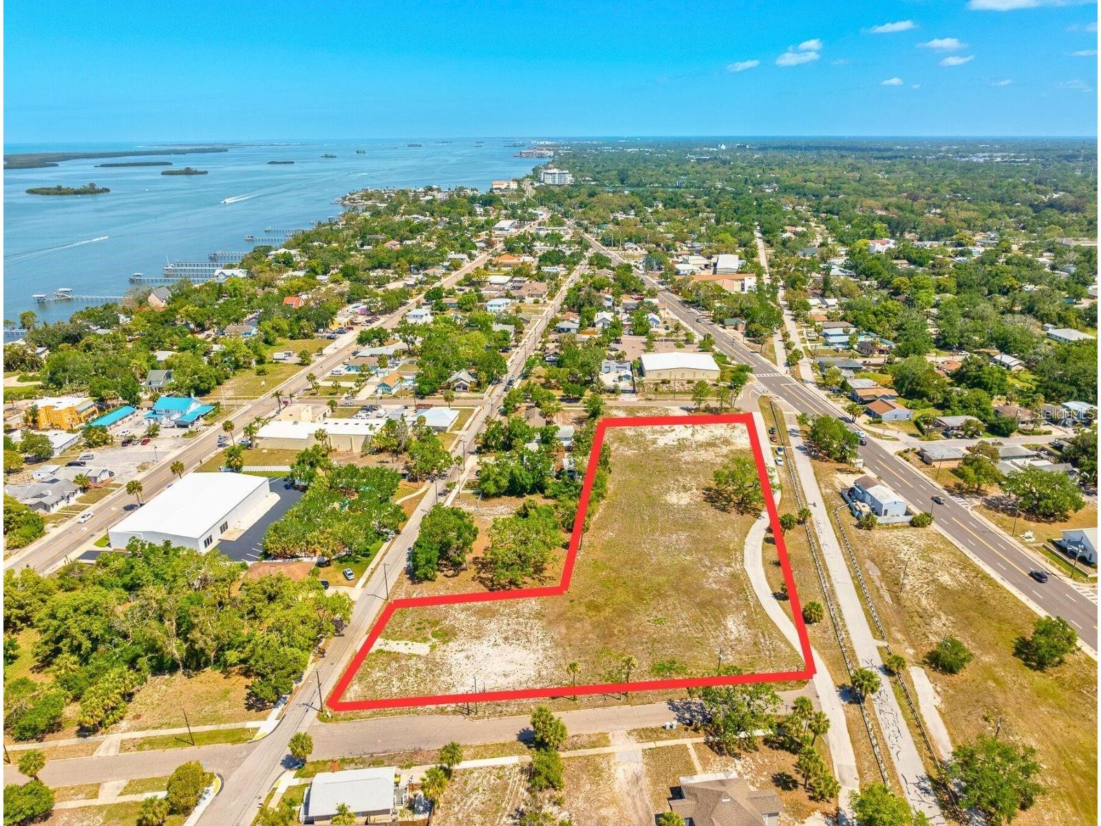 611 Palm Bluff Street Clearwater FL 33755 TB8502318 image1