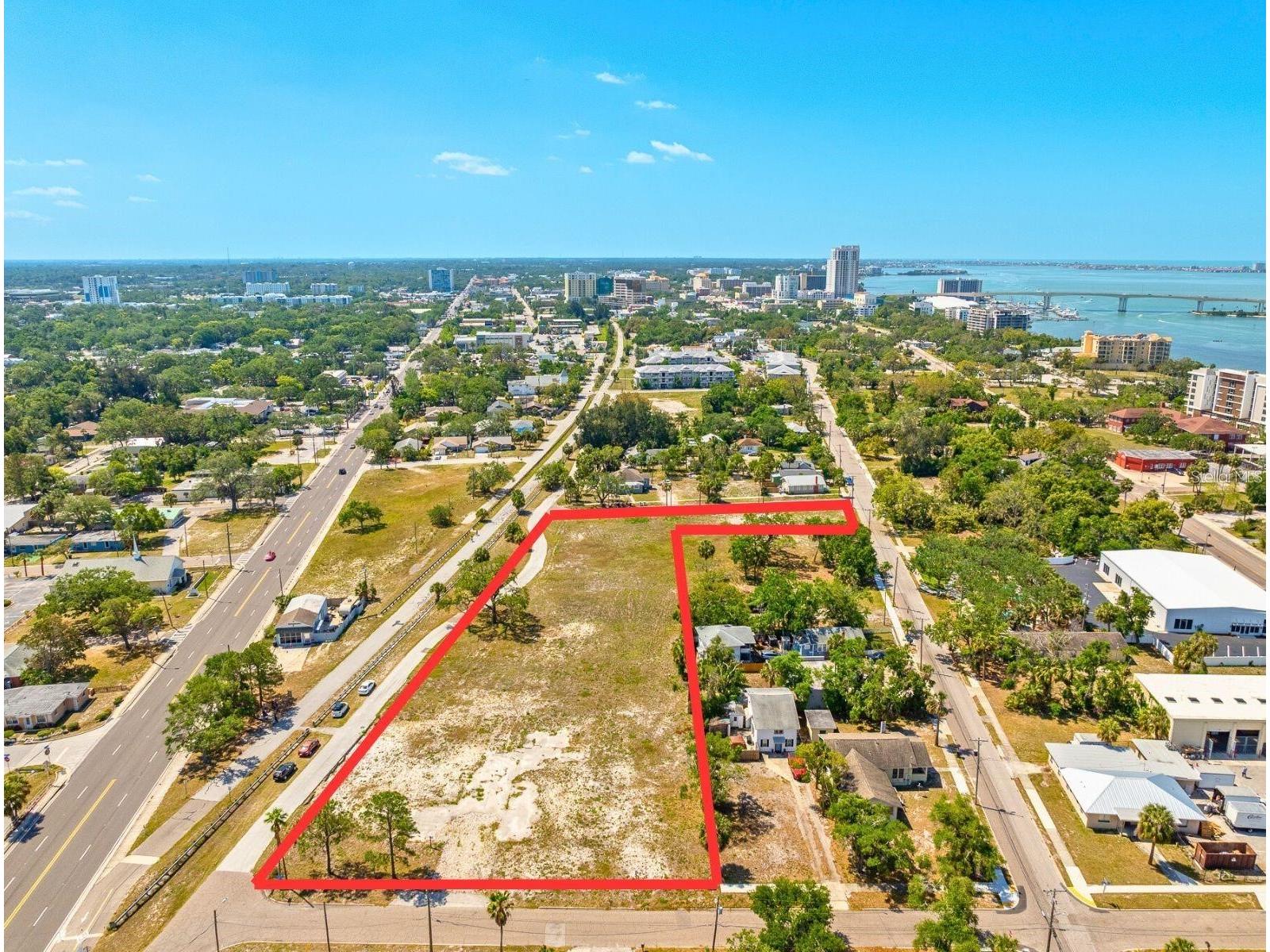 611 Palm Bluff Street Clearwater FL 33755 TB8502318 image3