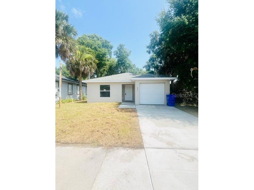 611 Pear Street Lakeland FL 33815 L4944240 image1