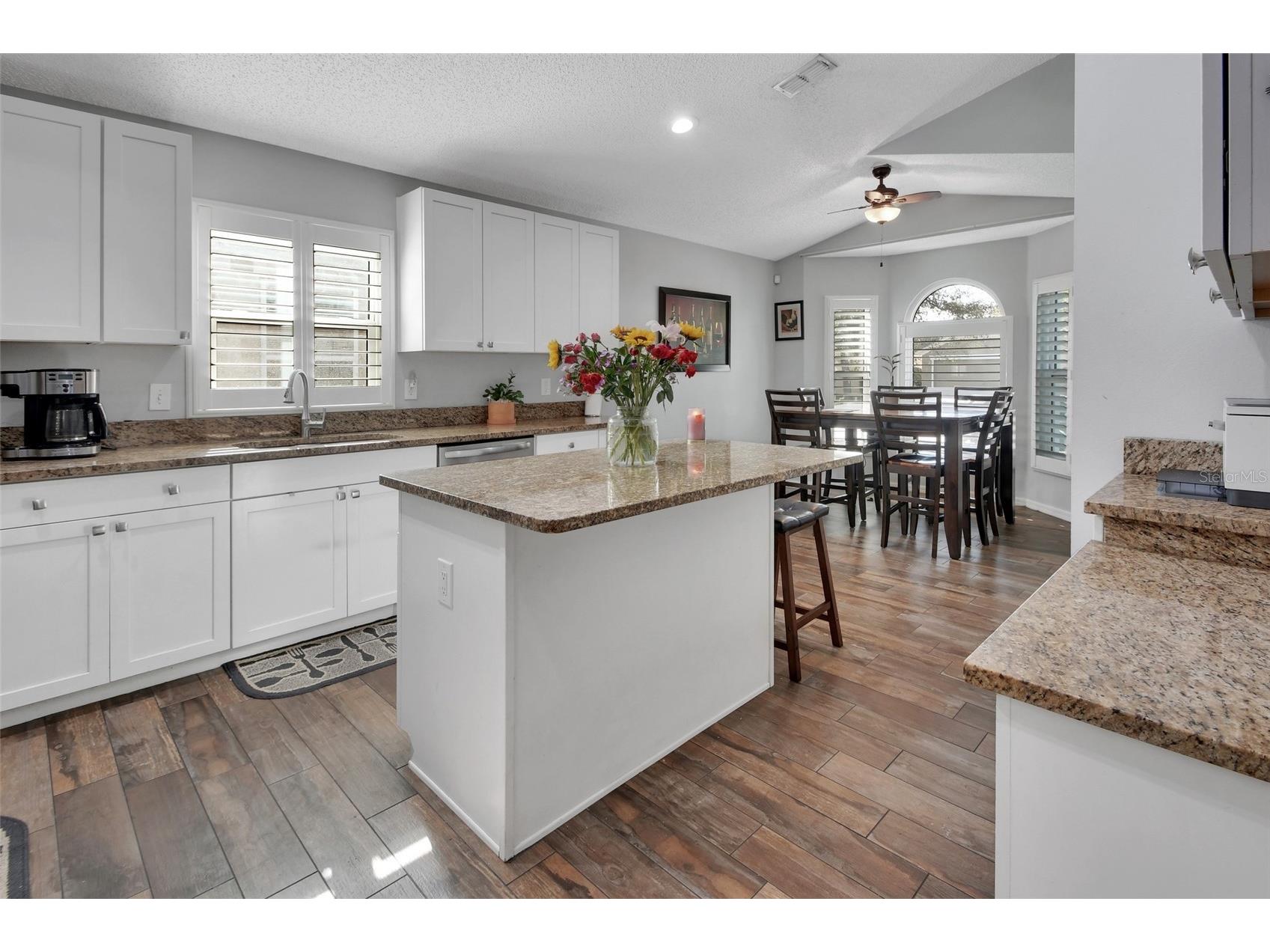 611 Placid Run Orange City FL 32763 V4948330 image7