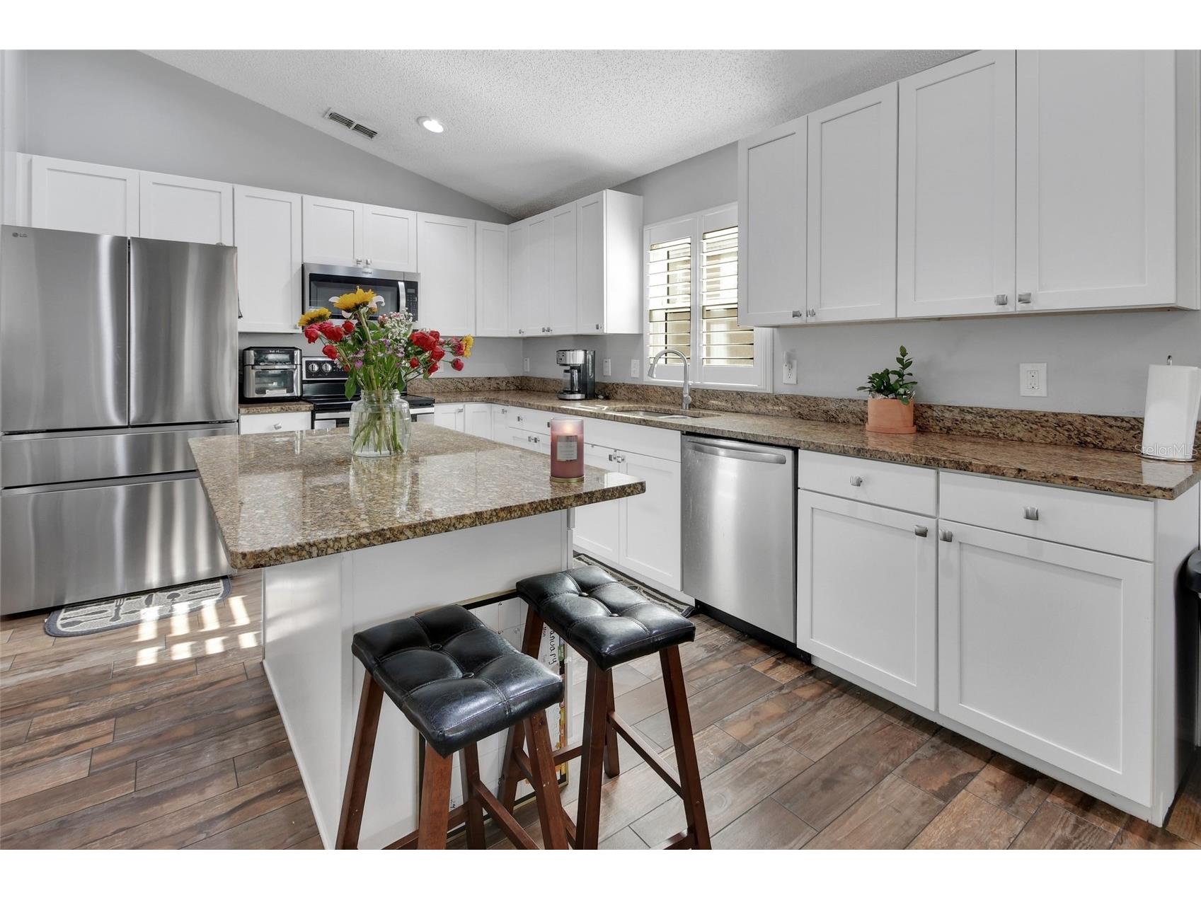 611 Placid Run Orange City FL 32763 V4948330 image9