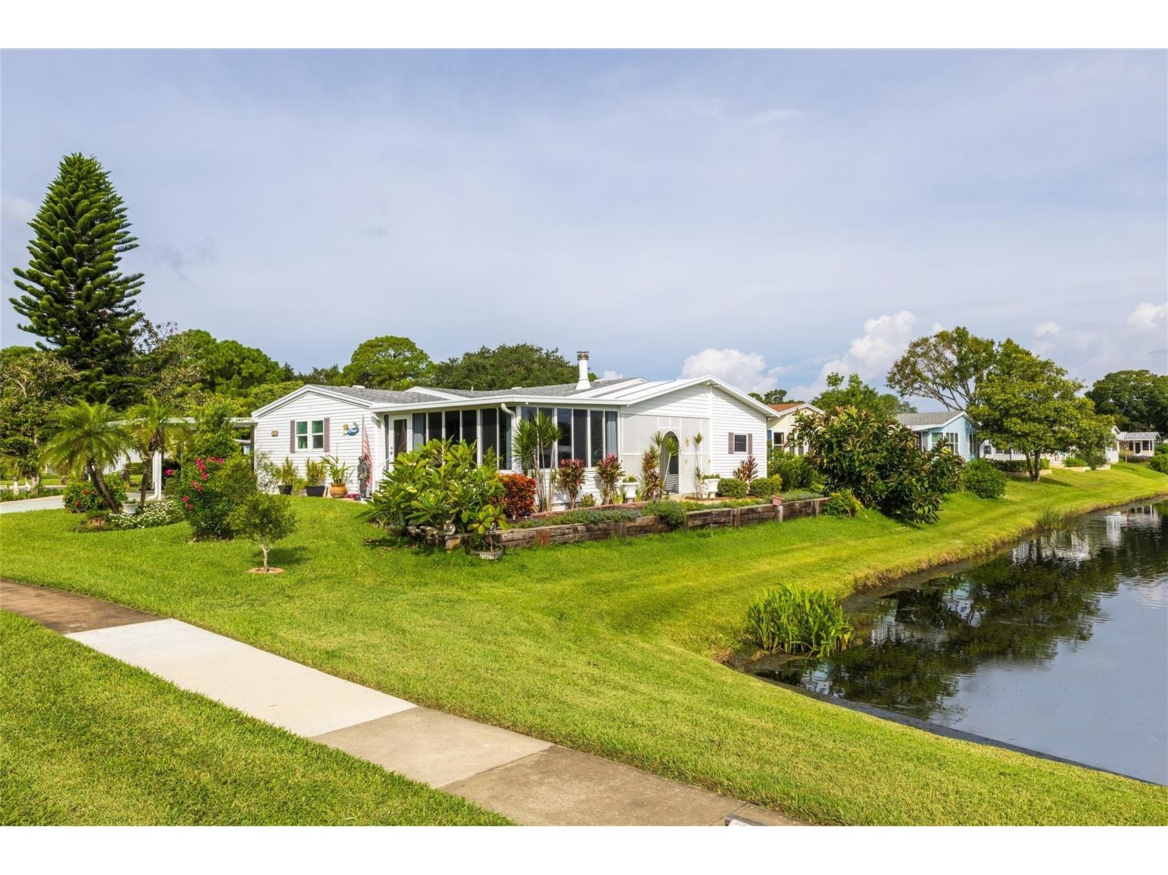 611 Portside Lane Edgewater FL 32141 O6346199 image1