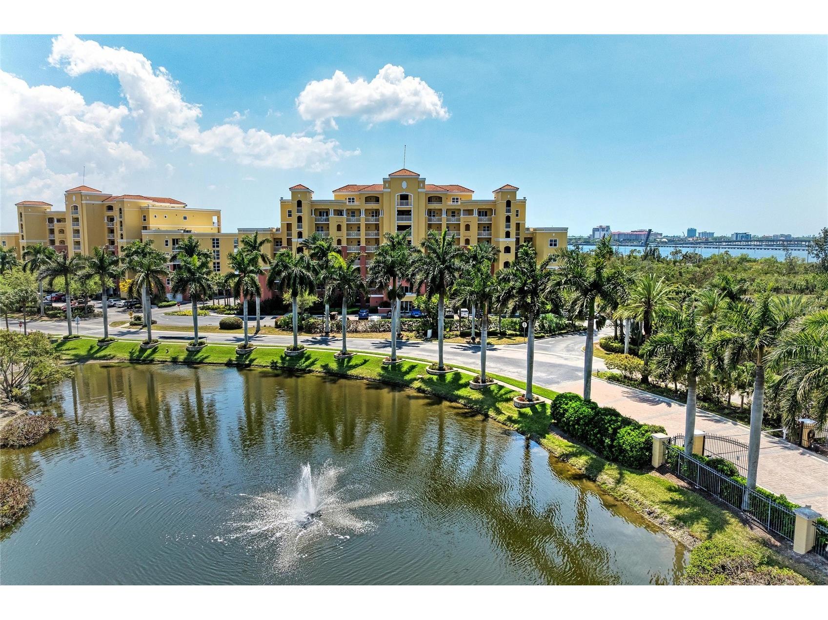 611 Riviera Dunes Way #403 Palmetto FL 34221 - MANATEE RIVER & RIVIERA DUNES A4688271 image2