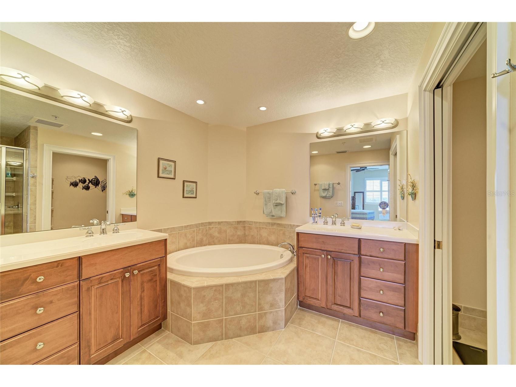 611 Riviera Dunes Way #403 Palmetto FL 34221 - MANATEE RIVER & RIVIERA DUNES A4688271 image29