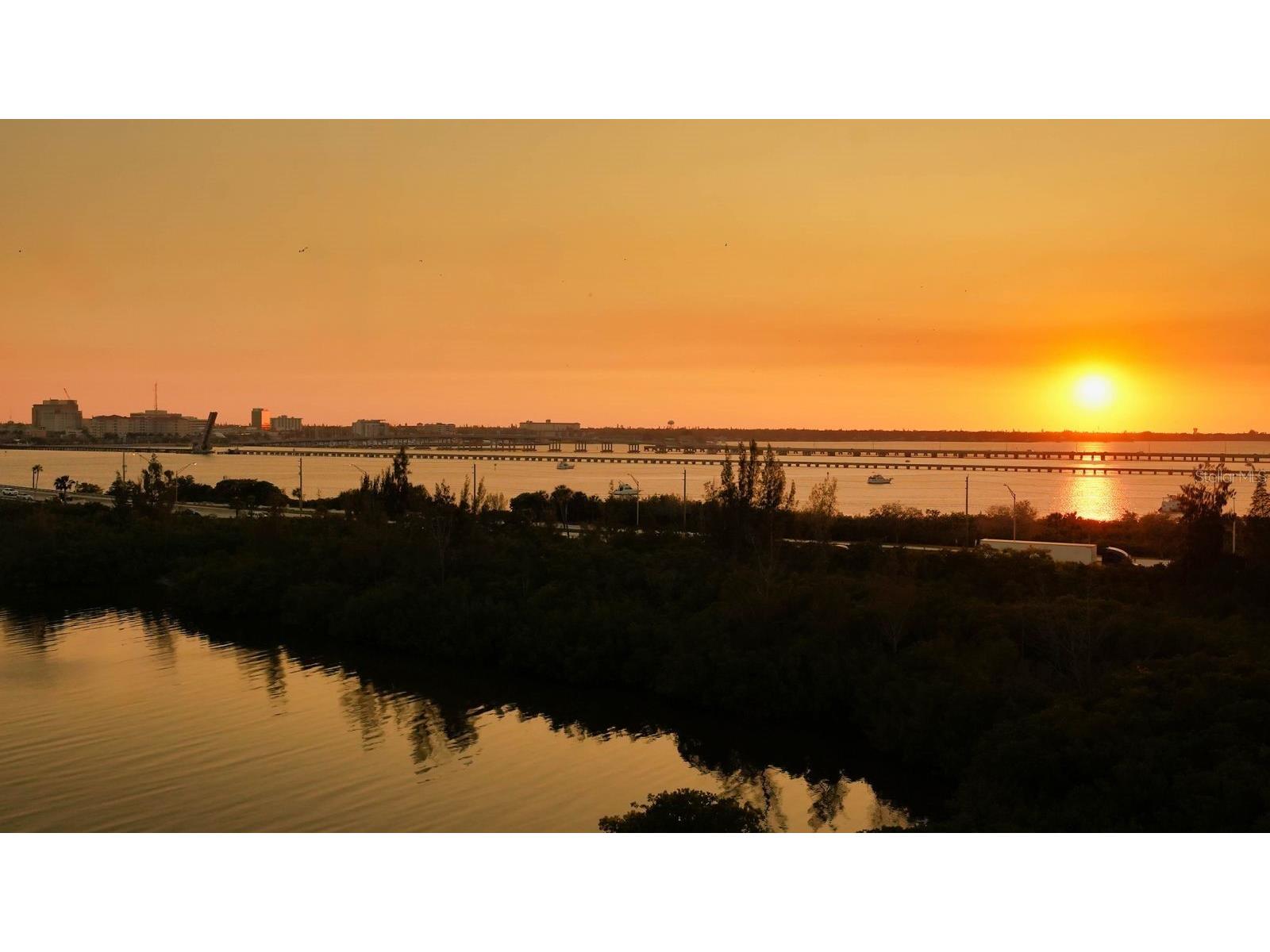 611 Riviera Dunes Way #702 Palmetto FL 34221 - MANATEE RIVER A4685115 image32