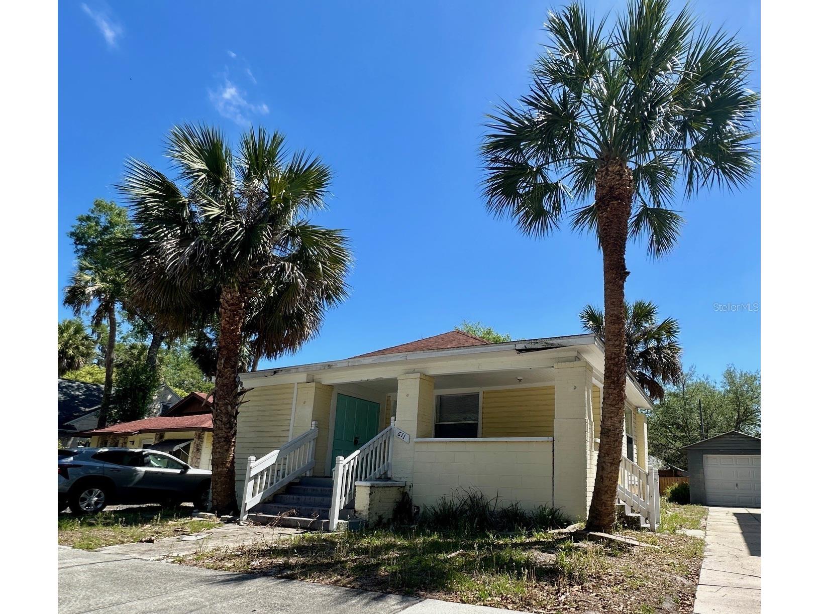 611 Sanford Avenue Sanford FL 32771 O6399523 image1