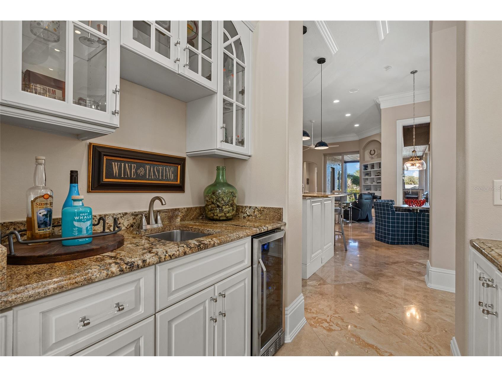 611 Tremont Street Sarasota FL 34242 A4678455 image17