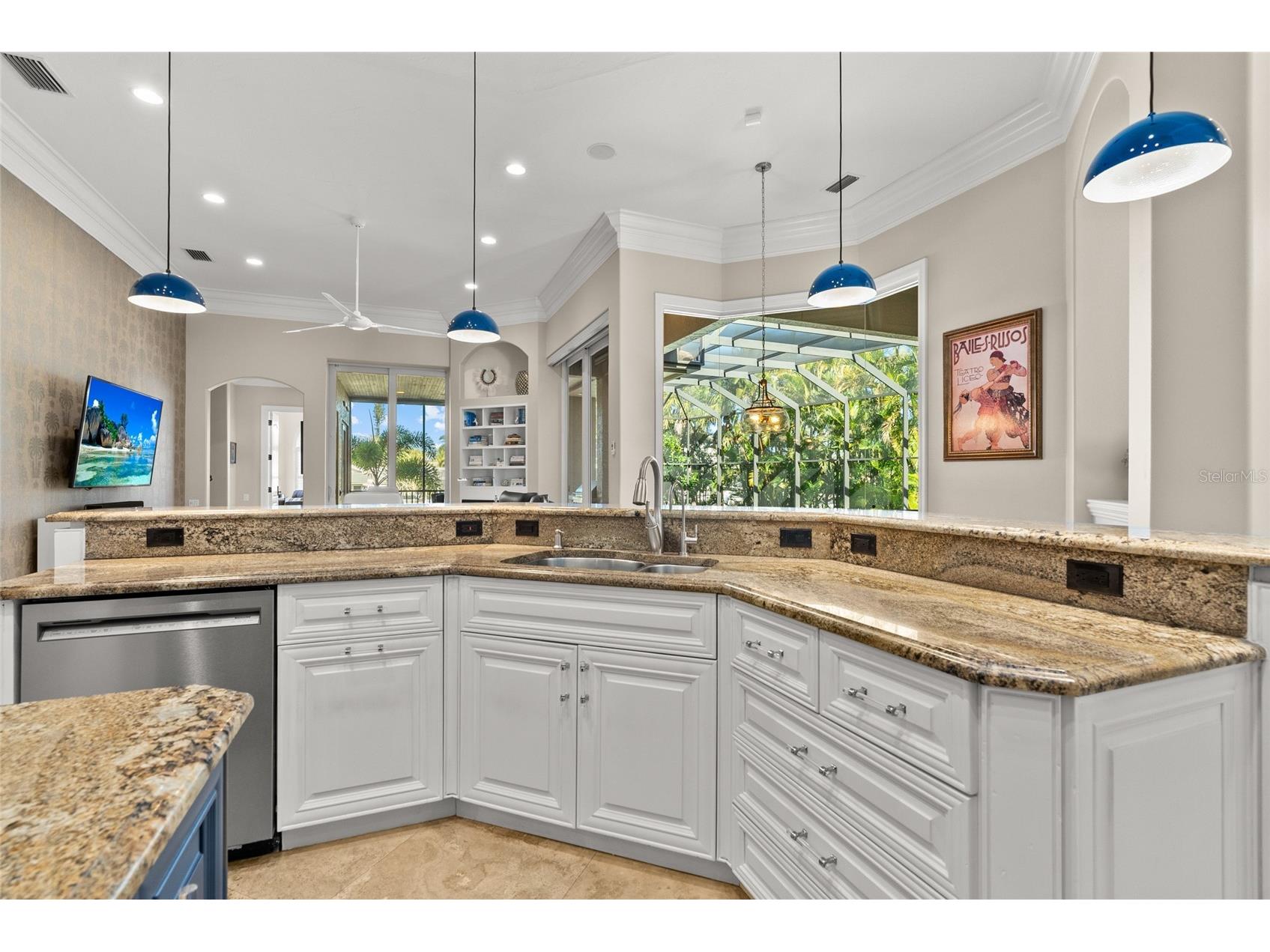 611 Tremont Street Sarasota FL 34242 A4678455 image22